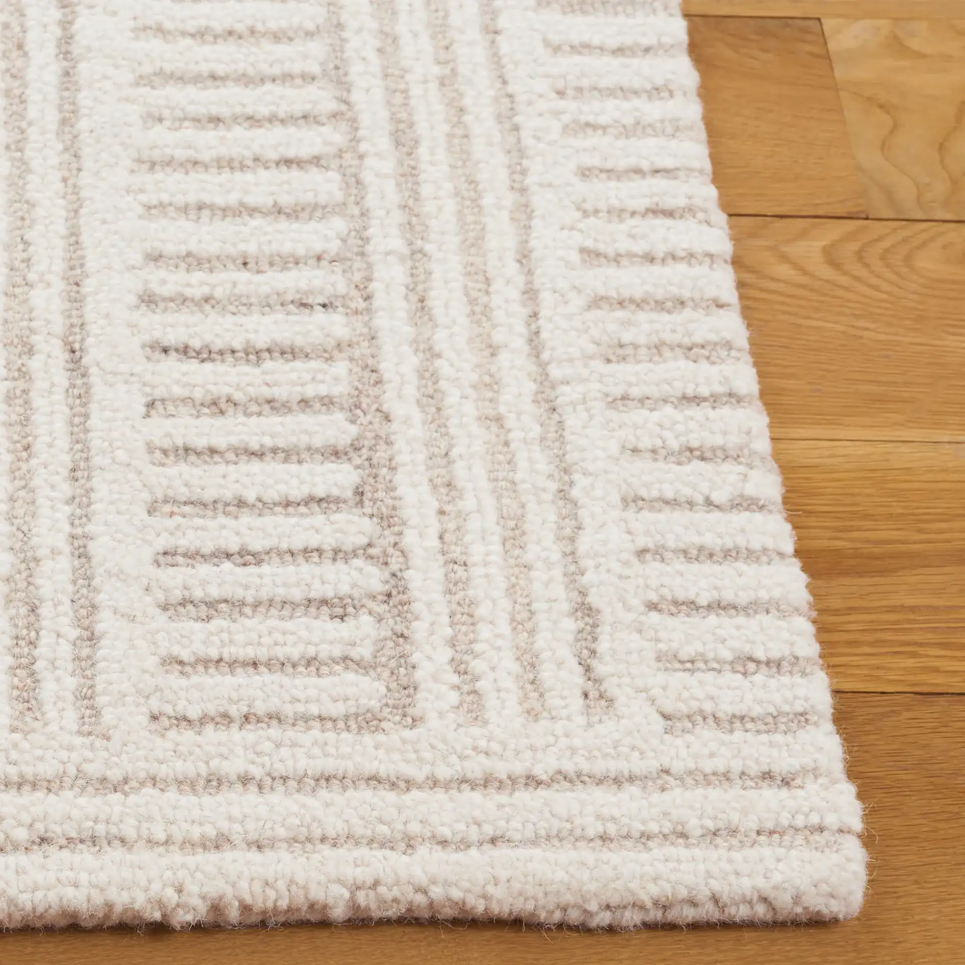 Harvest Linear Blocks Hand-Tufted Wool Rug in Beige / Ivory in a styled room