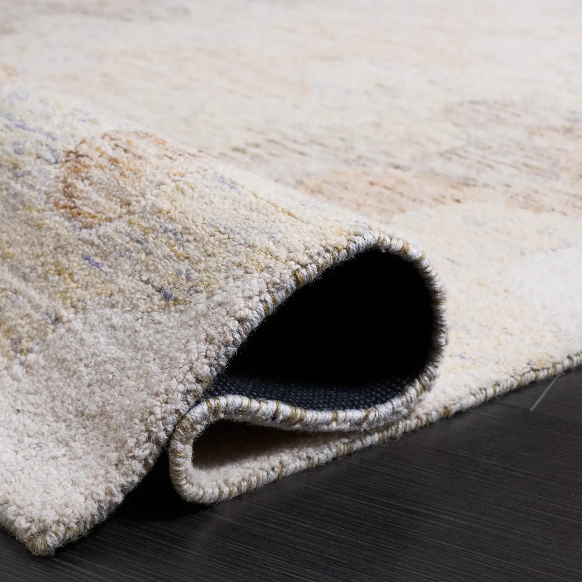 Harvest Scalloped Border Hand-Tufted Wool Rug in Beige / Brown in a styled room