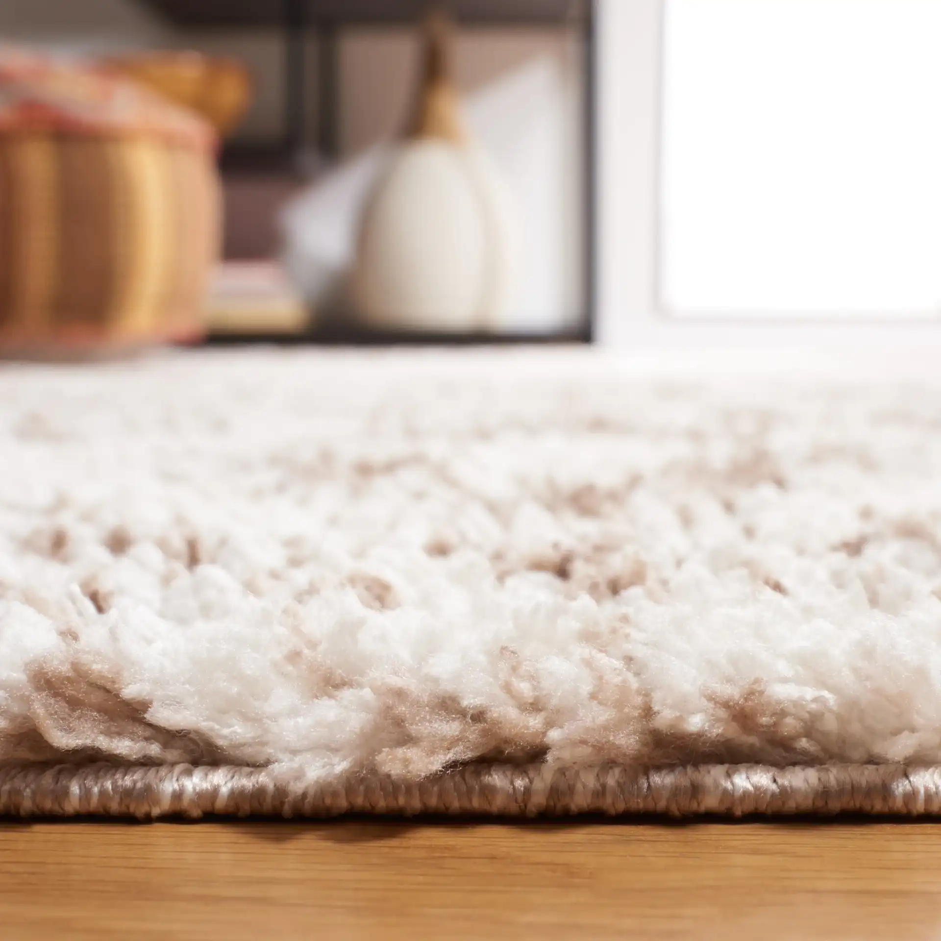 Jericho Diamond Shag Rug in Taupe / Ivory in a styled room