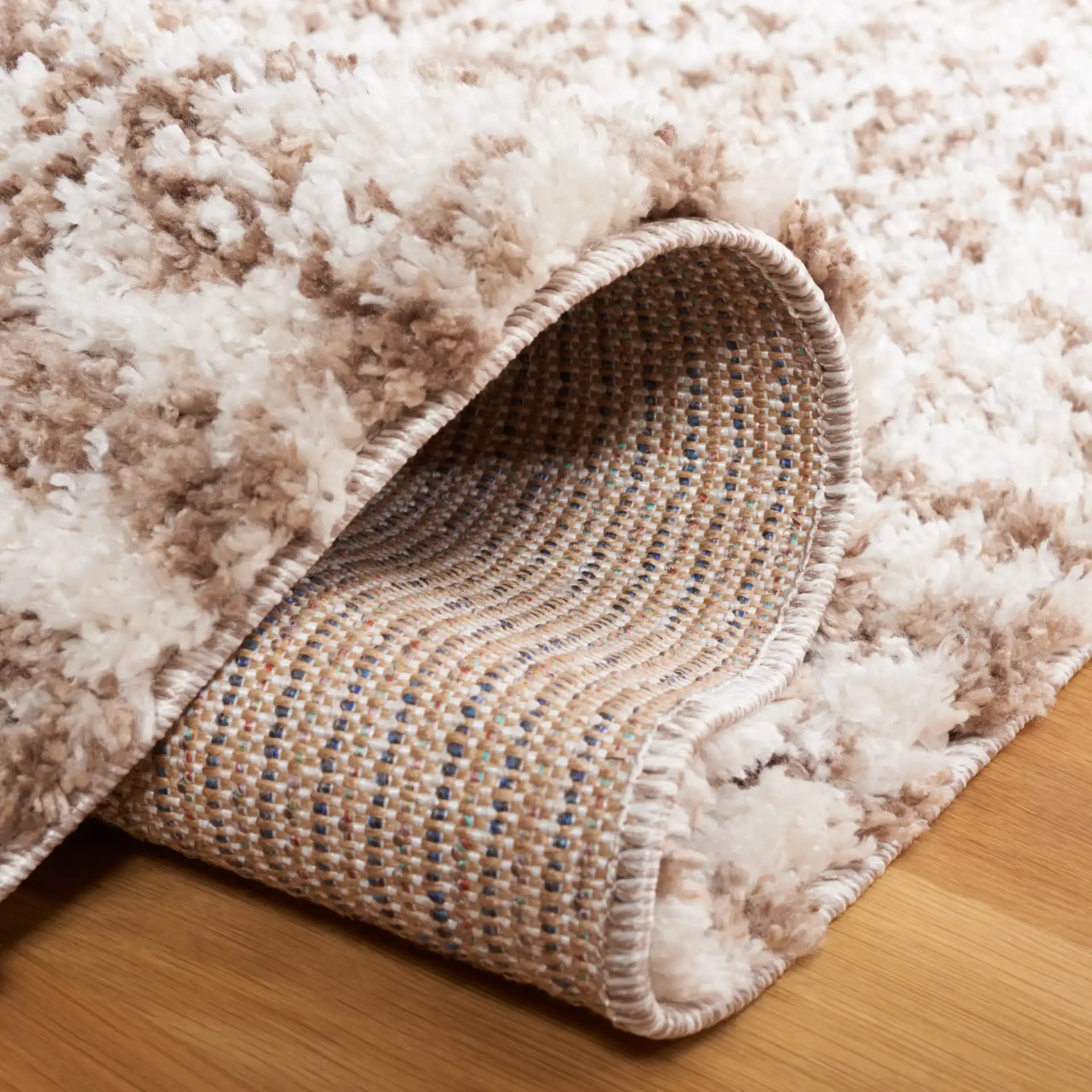 Jericho Diamond Shag Rug in Taupe / Ivory in a styled room