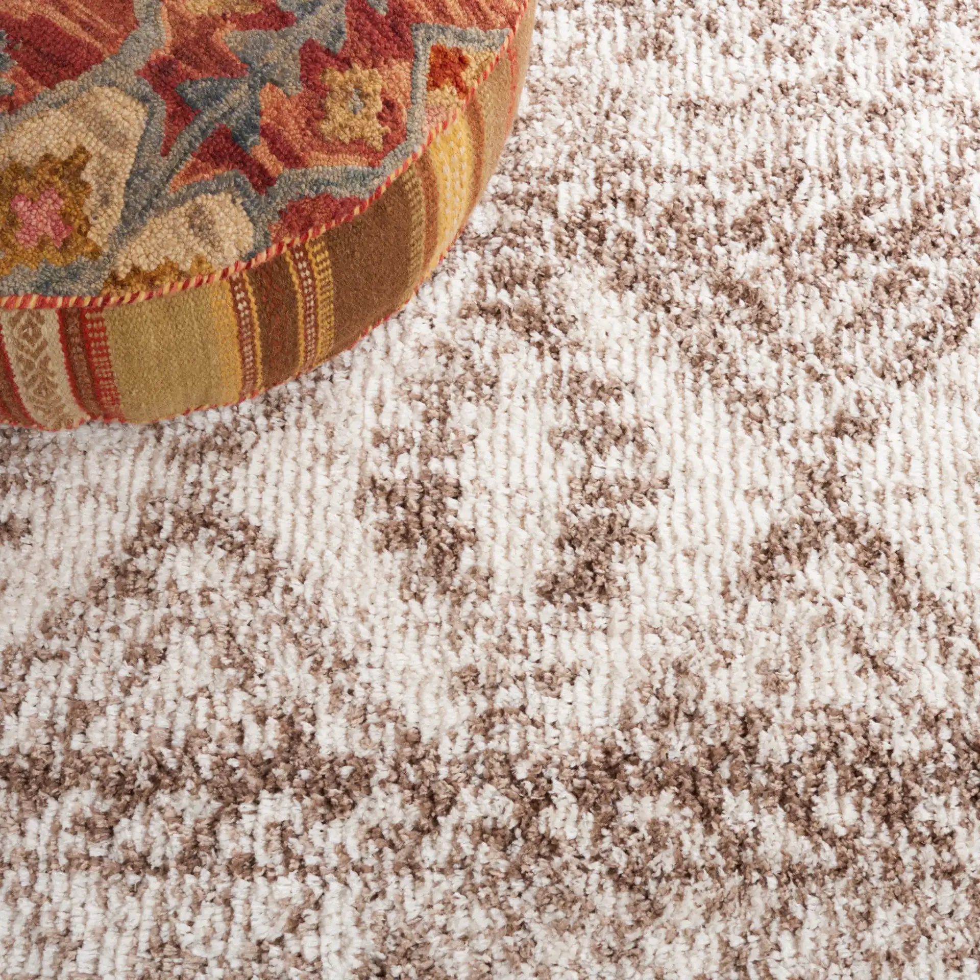 Jericho Diamond Shag Rug in Taupe / Ivory in a styled room