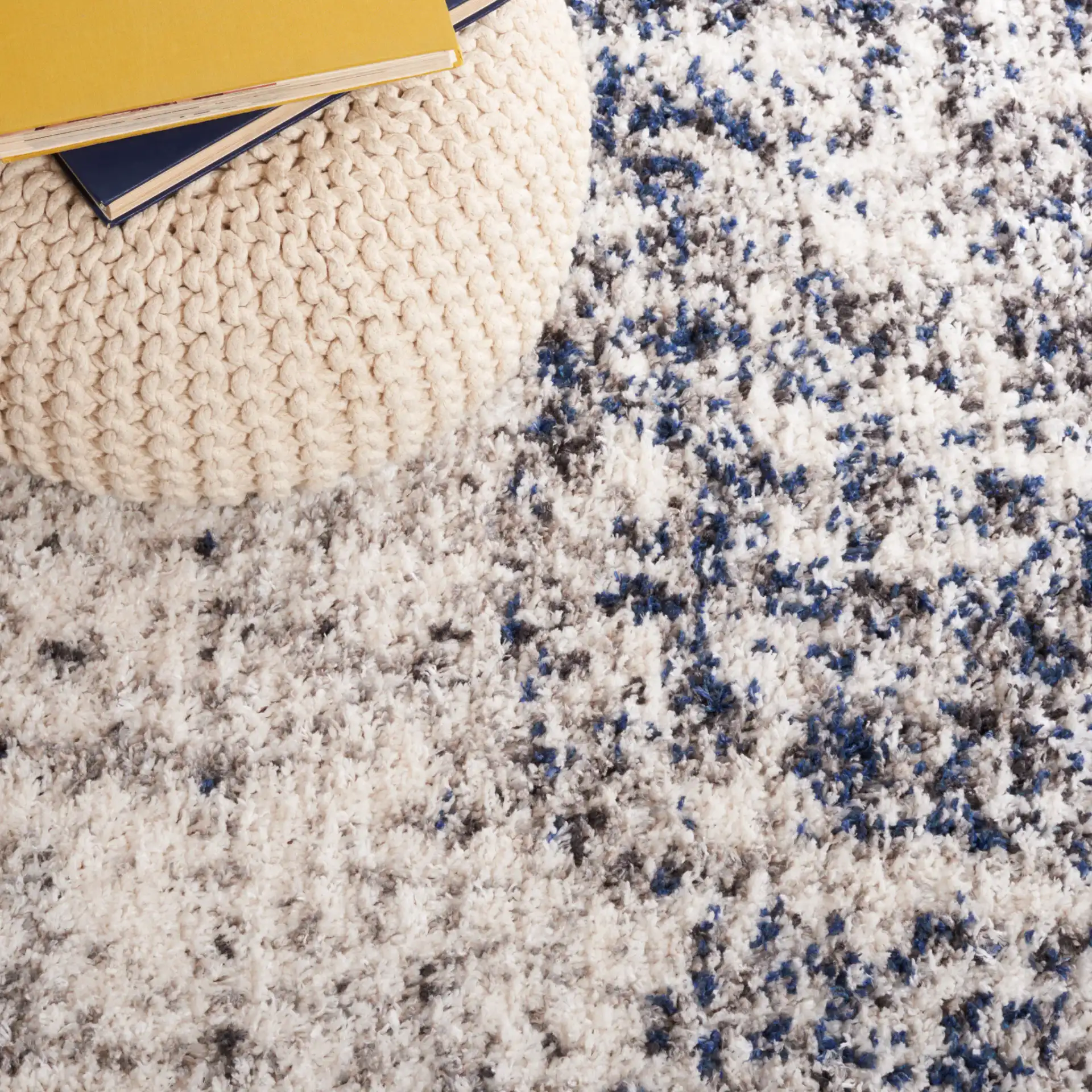 Jericho Abstract Shag Rug in Ivory / Navy in a styled room