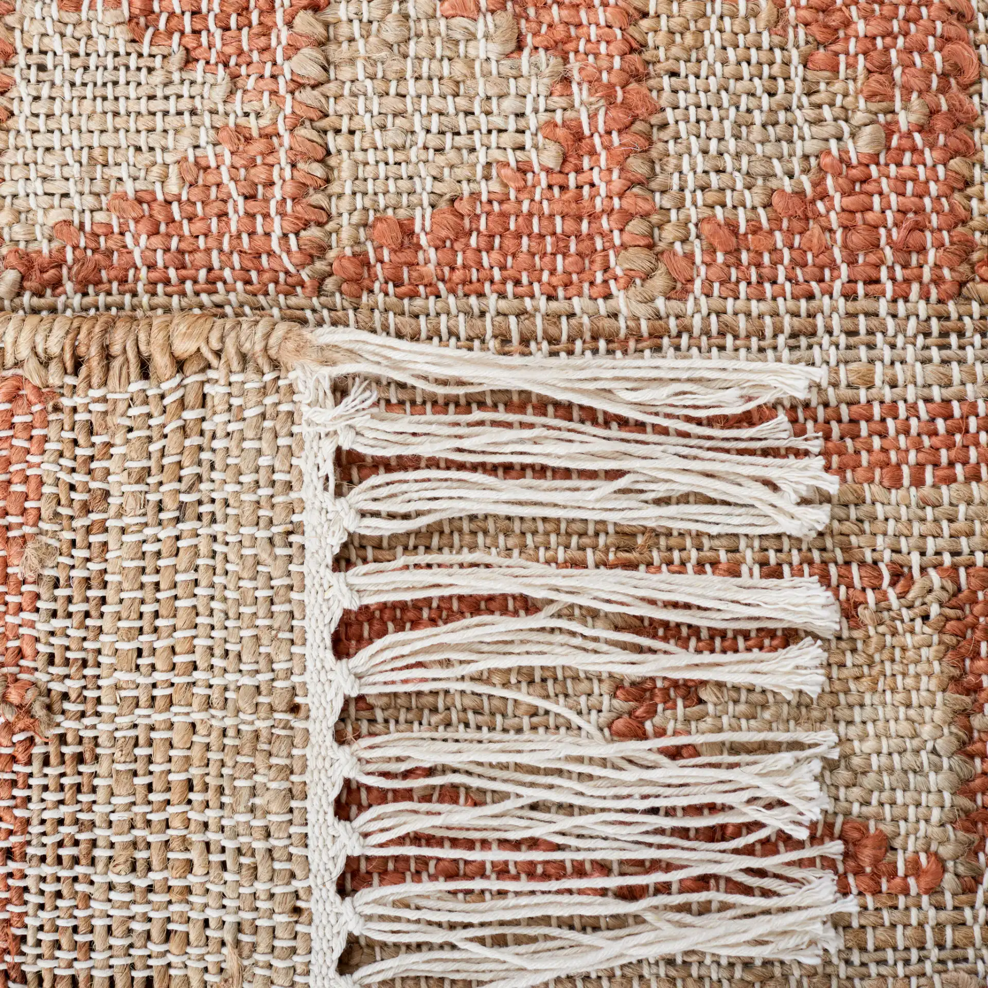 Kilim Striped Triangle Flatweave Jute Rug in Natural / Rust in a styled room