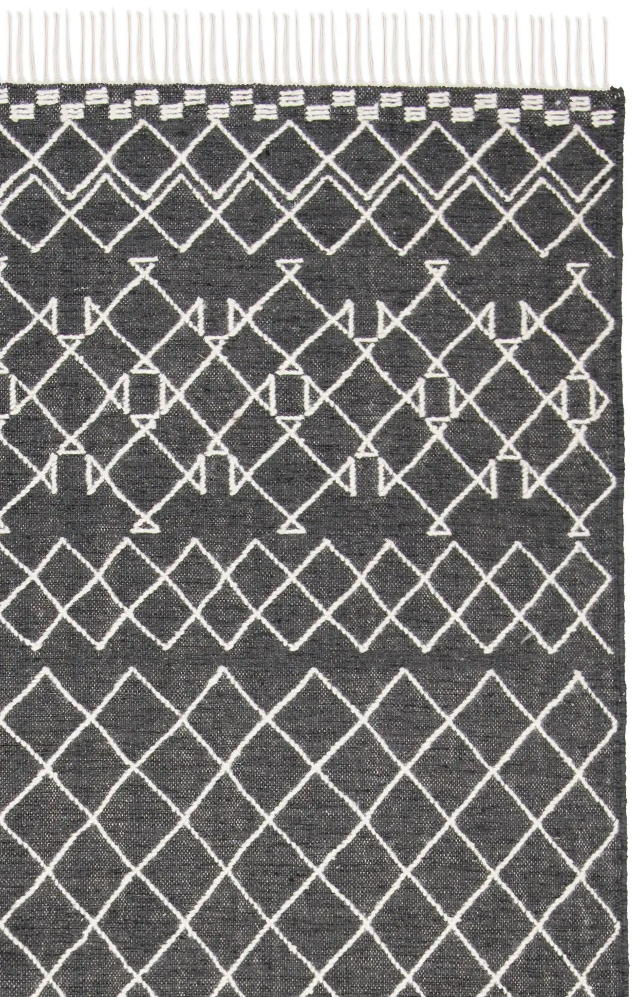 Charcoal / Ivory