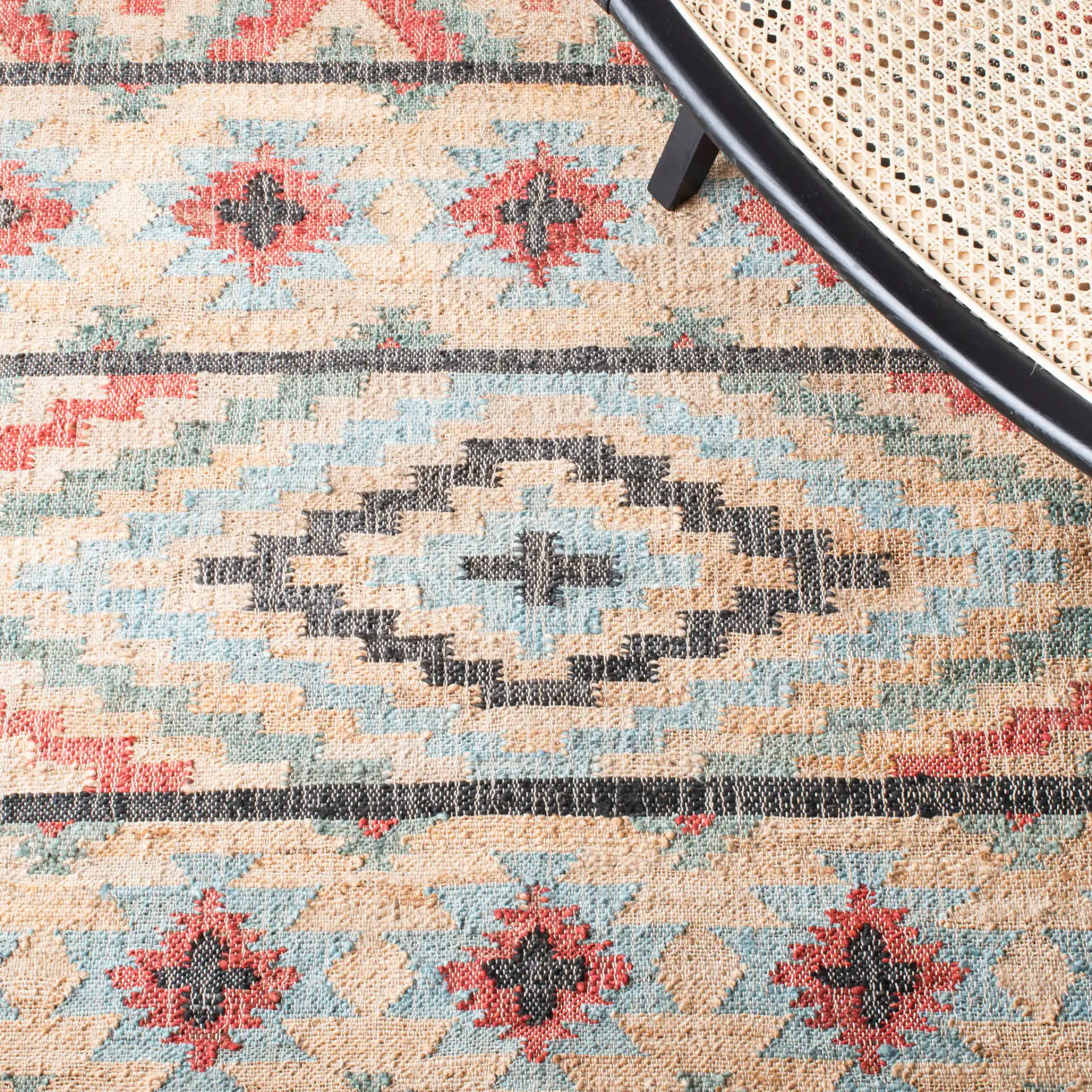 Kilim Stepped Diamond Flatweave Jute Rug in Natural / Red in a styled room