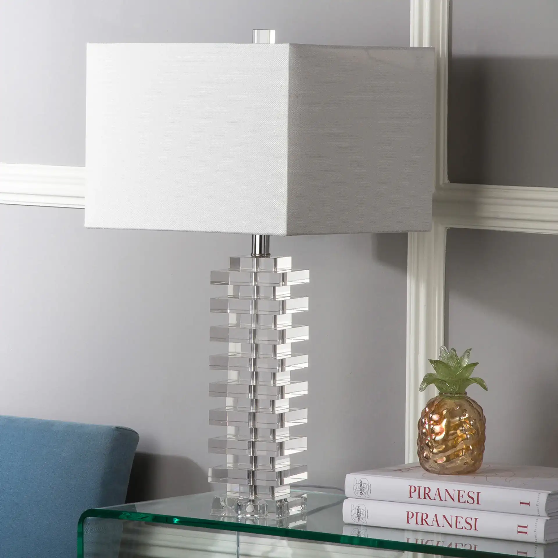 Swift Table Lamp in Clear, detail view