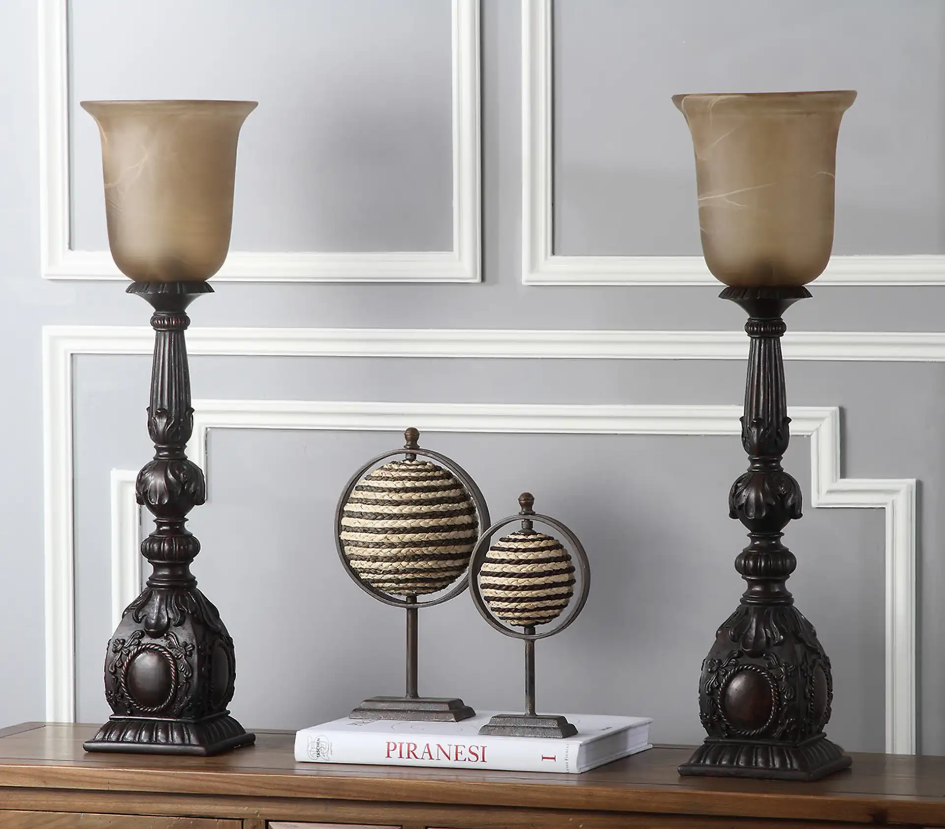 Dion Artifact Lamp (Set of 2) in Oil Rub Bronze, detail view