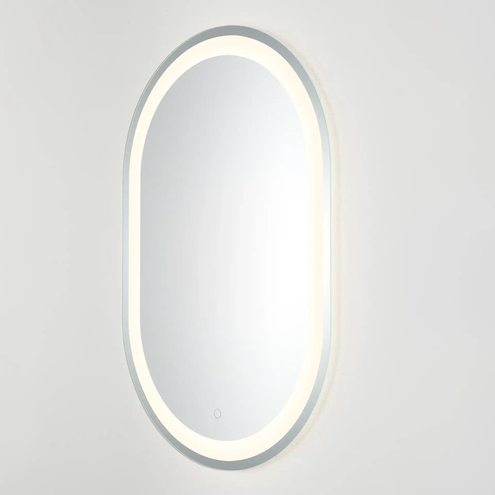 Crosby 24" Led Mirror in Silver / White, detail view
