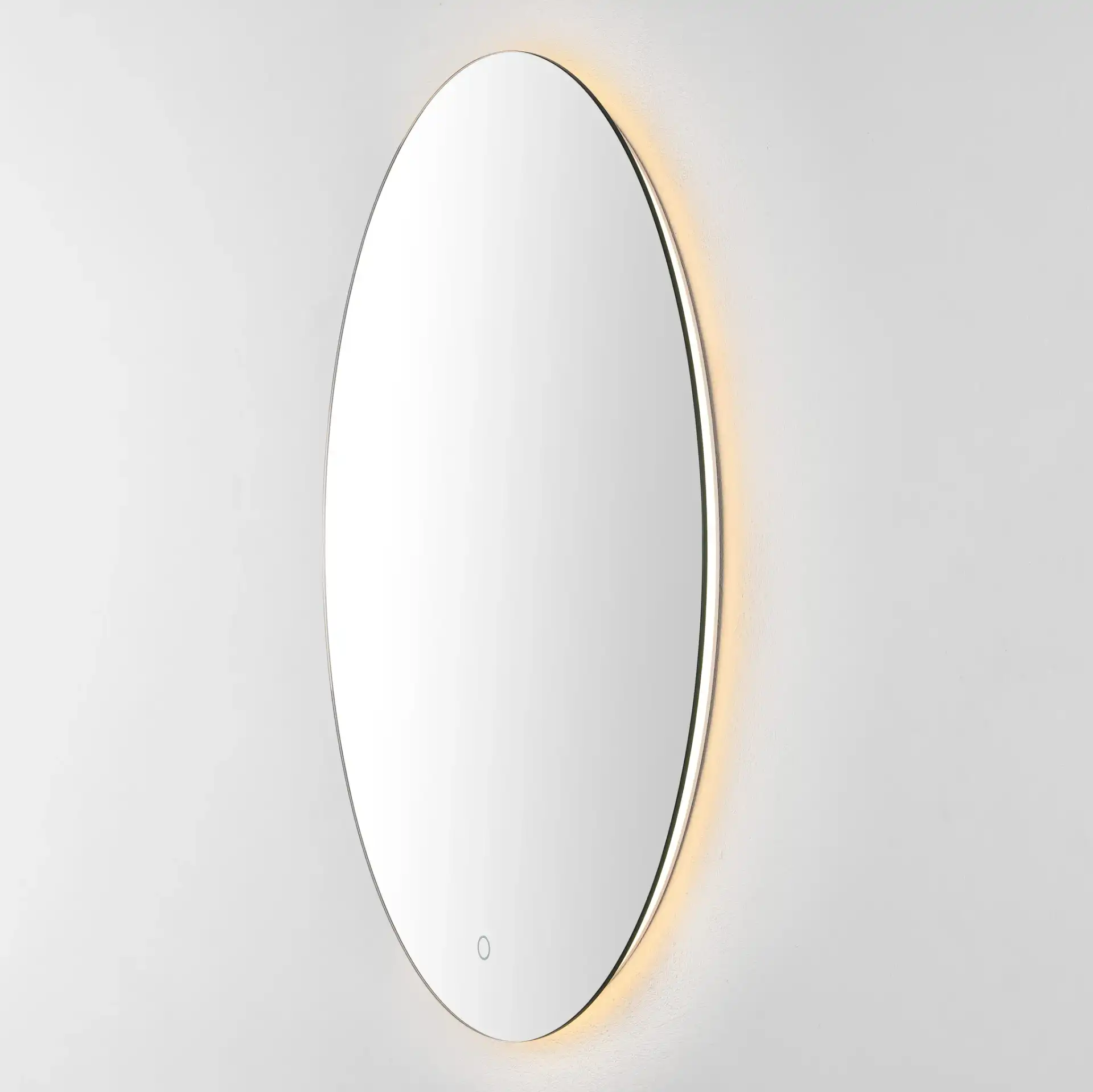 Nolan 24" Led Mirror in White, detail view