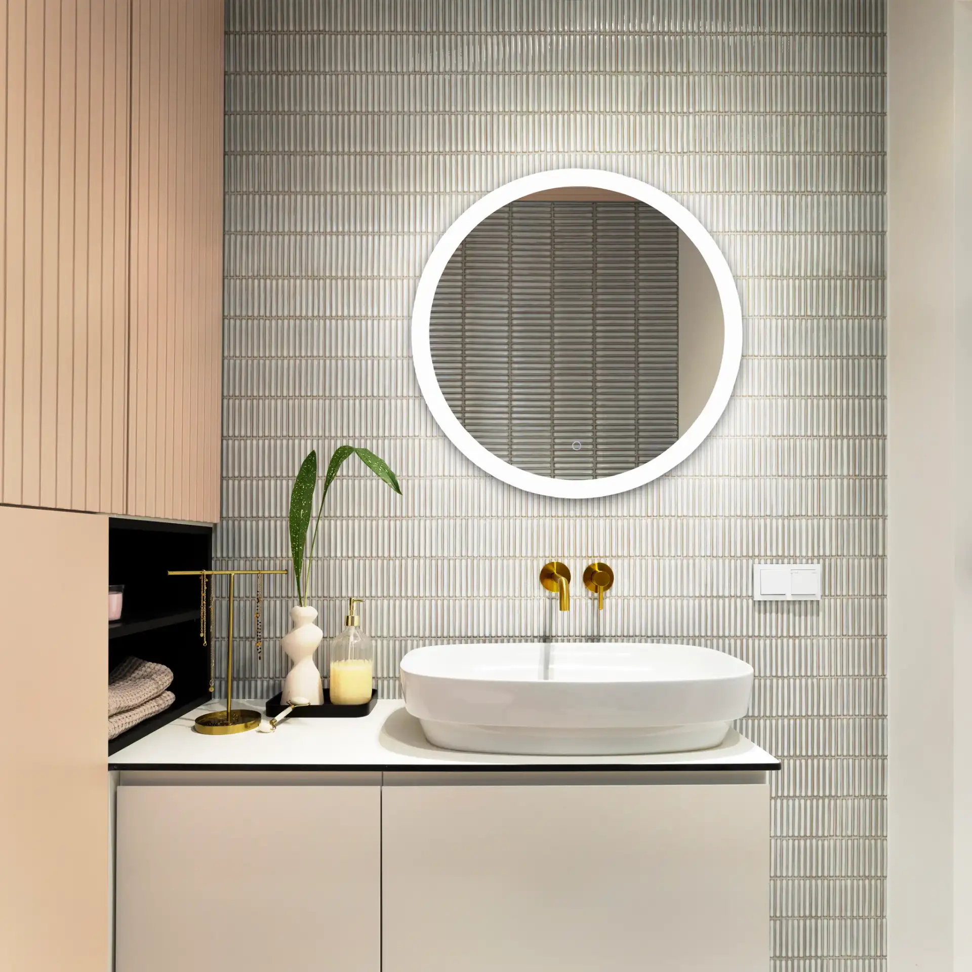 Whit 36" Led Mirror in Silver / White in a styled room