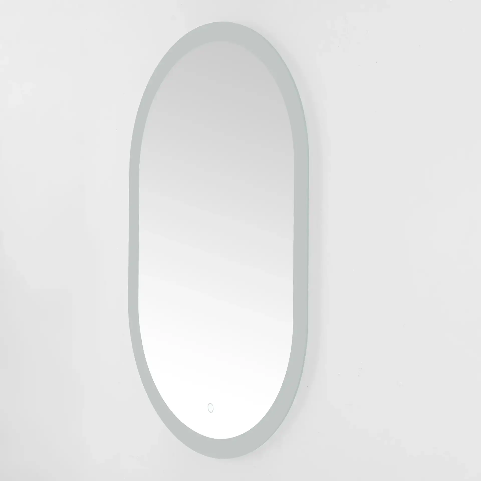 Wes 24" Led Mirror in Silver / White, detail view