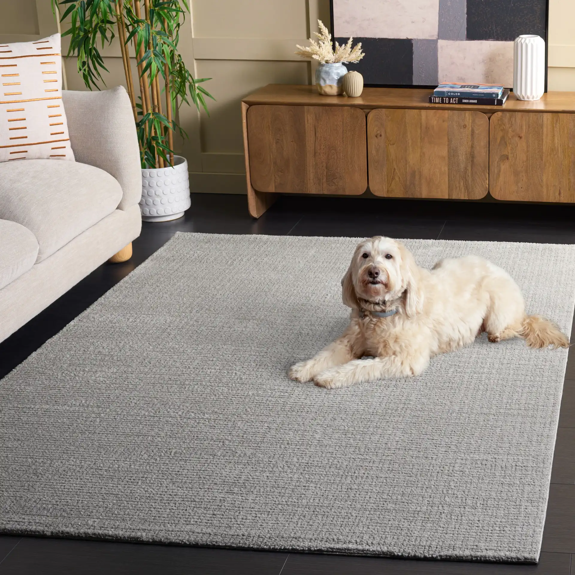 Lunara Modern Ribbed Rug in Gray / Light Gray in a styled room