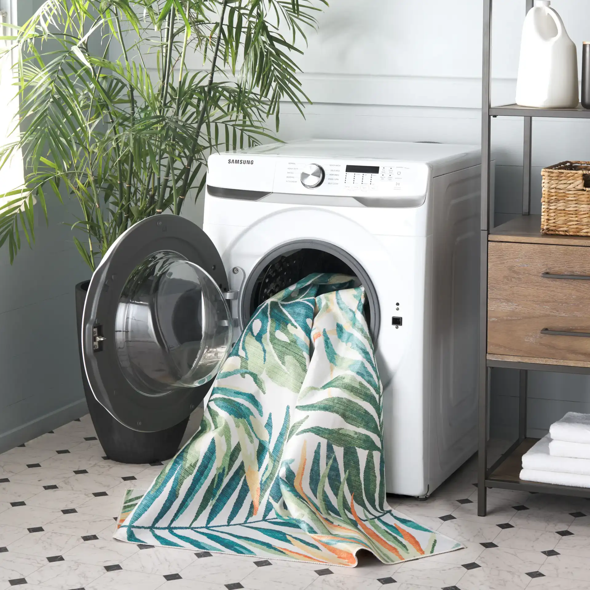 Malibu Tropical Palm Washable Rug in Ivory / Green in a styled room