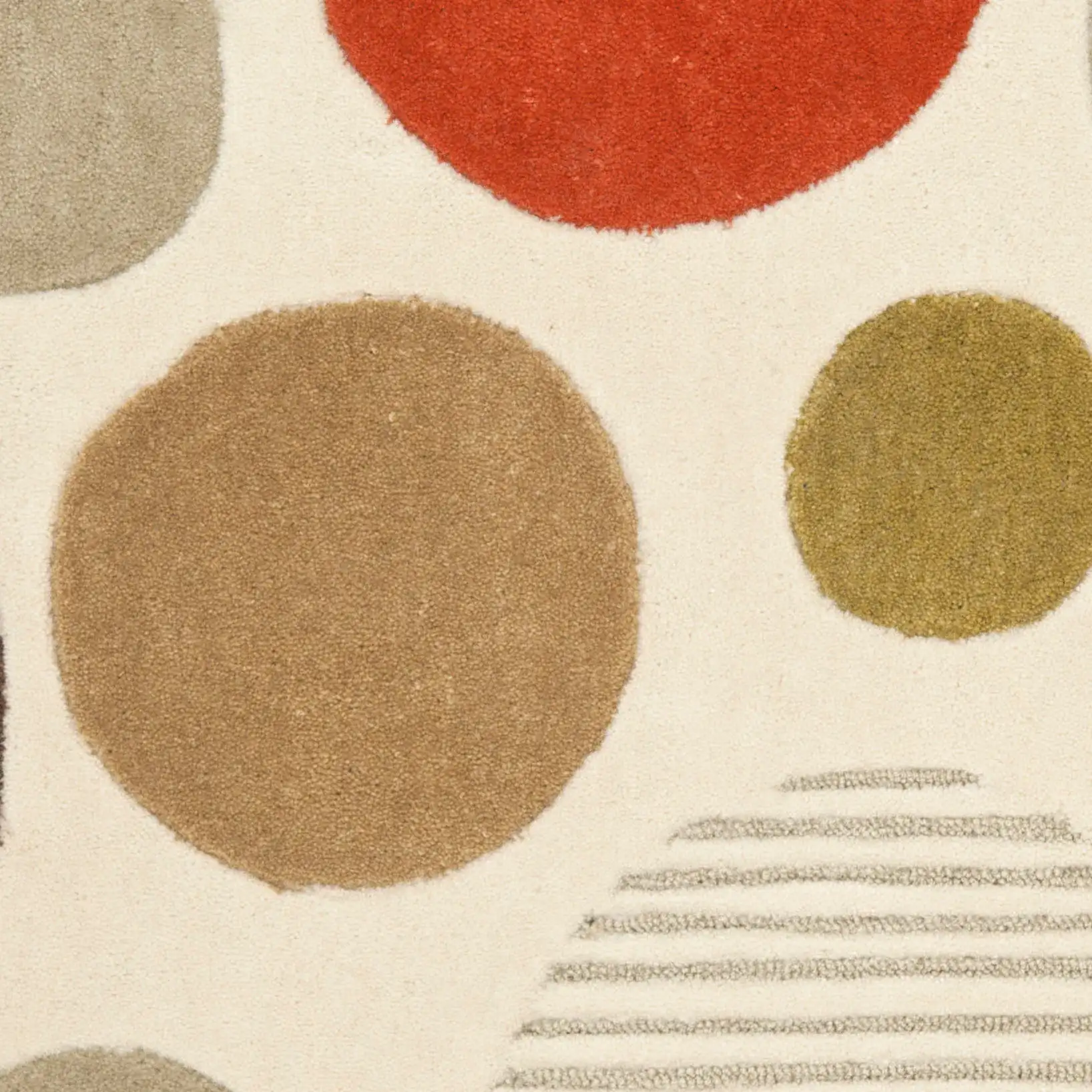 Modern Art Scattered Circles Hand-Tufted Rug in Ivory / Multicolor in a styled room