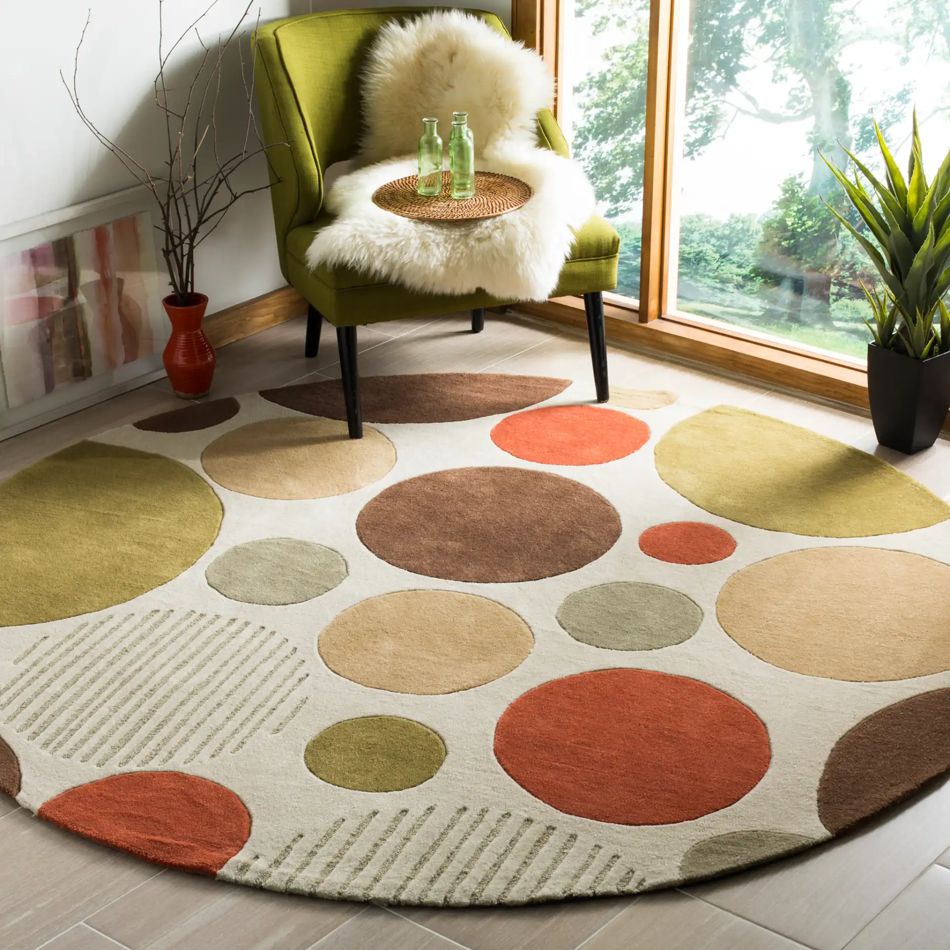 Modern Art Scattered Circles Hand-Tufted Rug in Ivory / Multicolor in a styled room