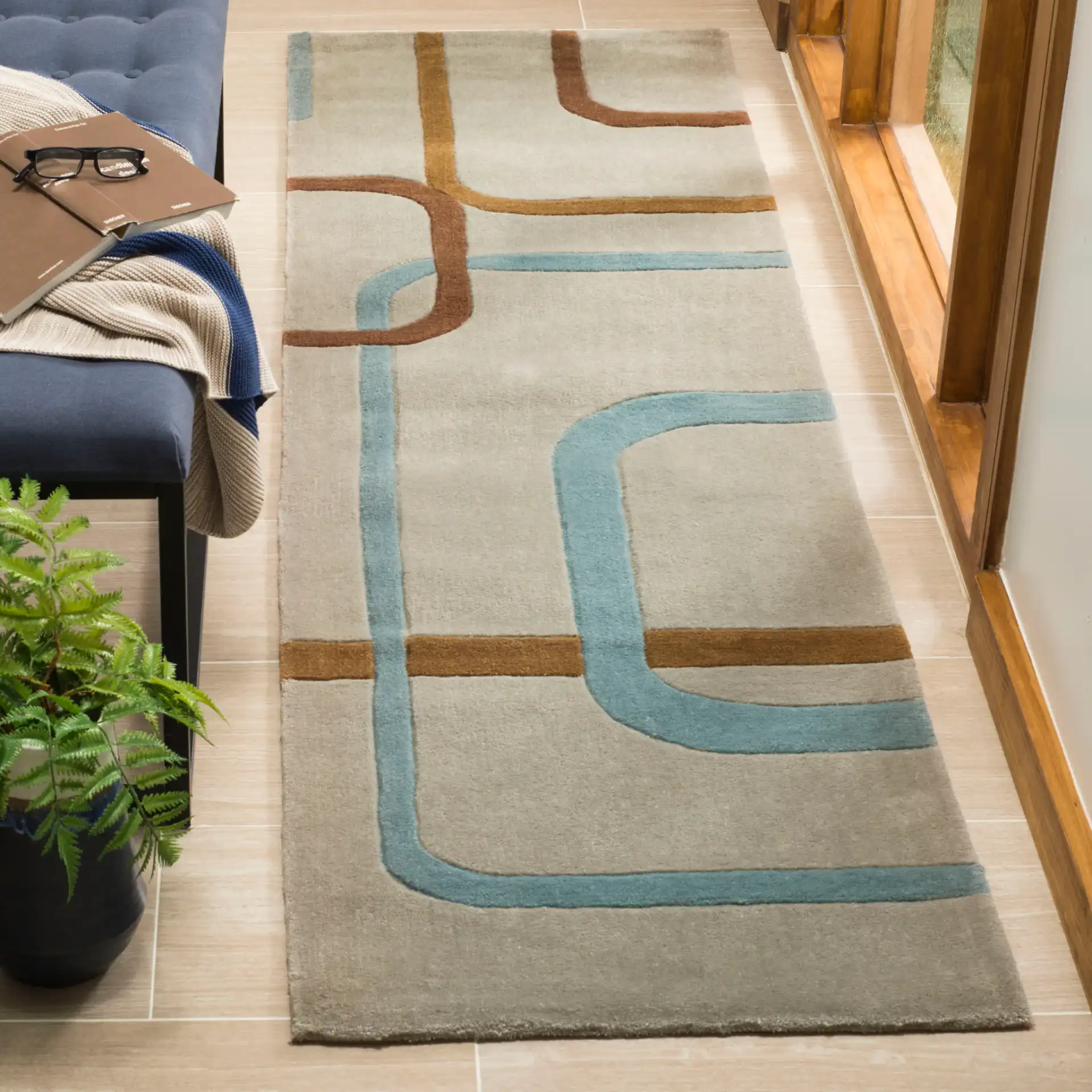 Modern Art Interlocking Loops Hand-Tufted Rug in Multicolor in a styled room