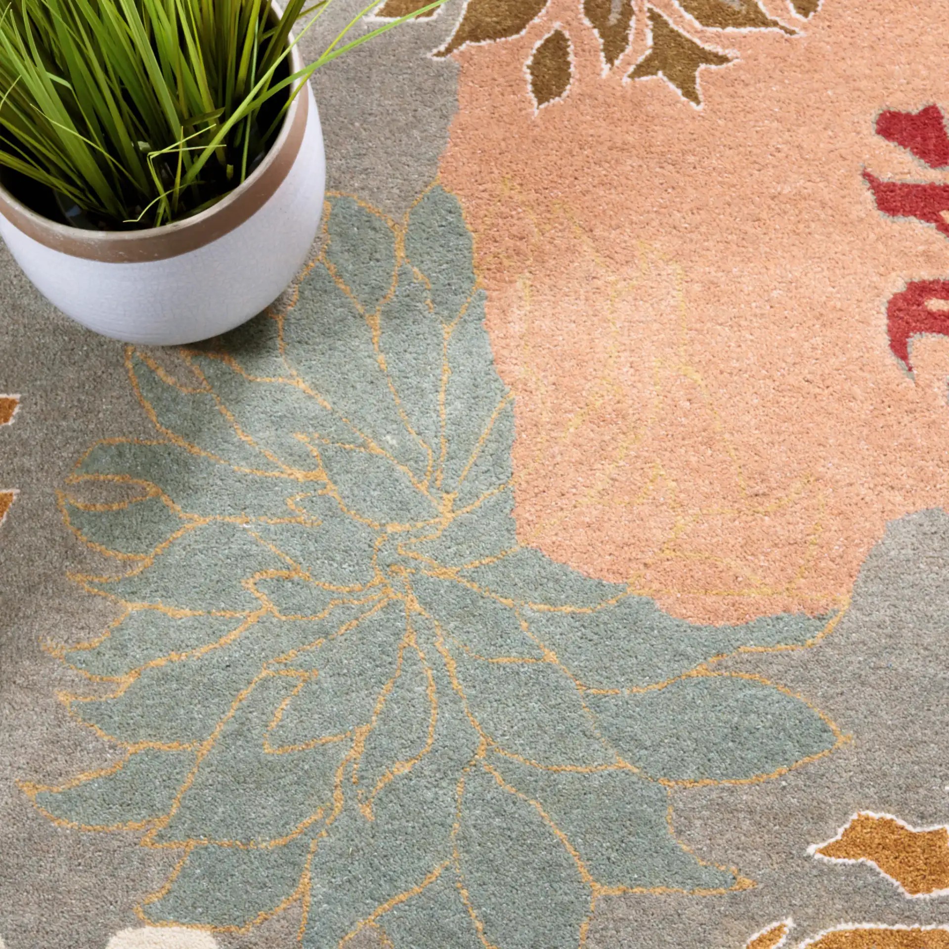 Metro Floral Hand-Tufted Wool Rug in Multicolor in a styled room