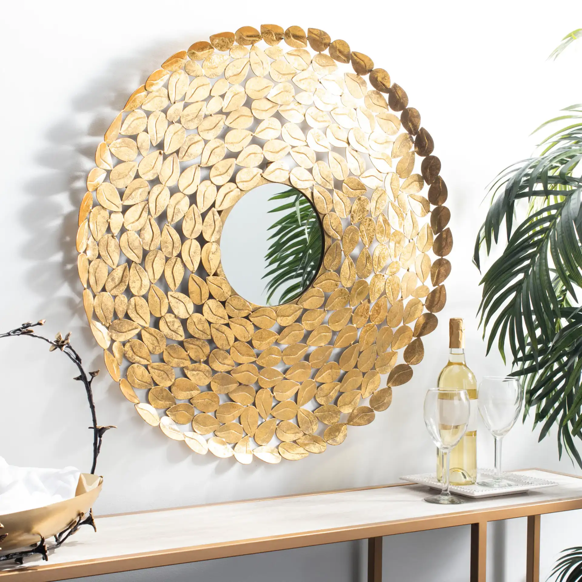 Bliss Mirror in Gold Foil, detail view