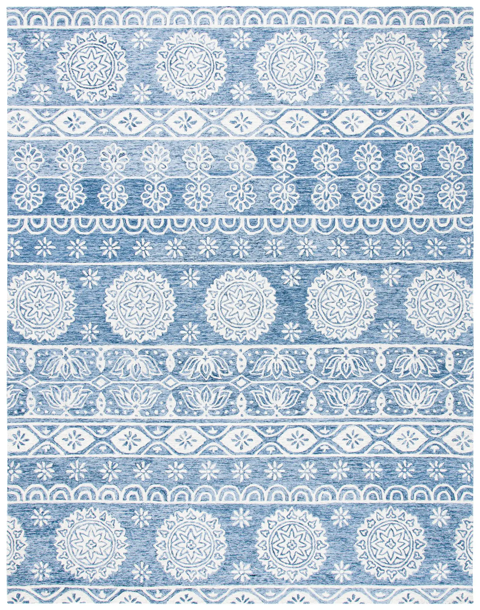 Micro-Loop Banded Medallion Hand-Tufted Wool Rug in Blue / Ivory