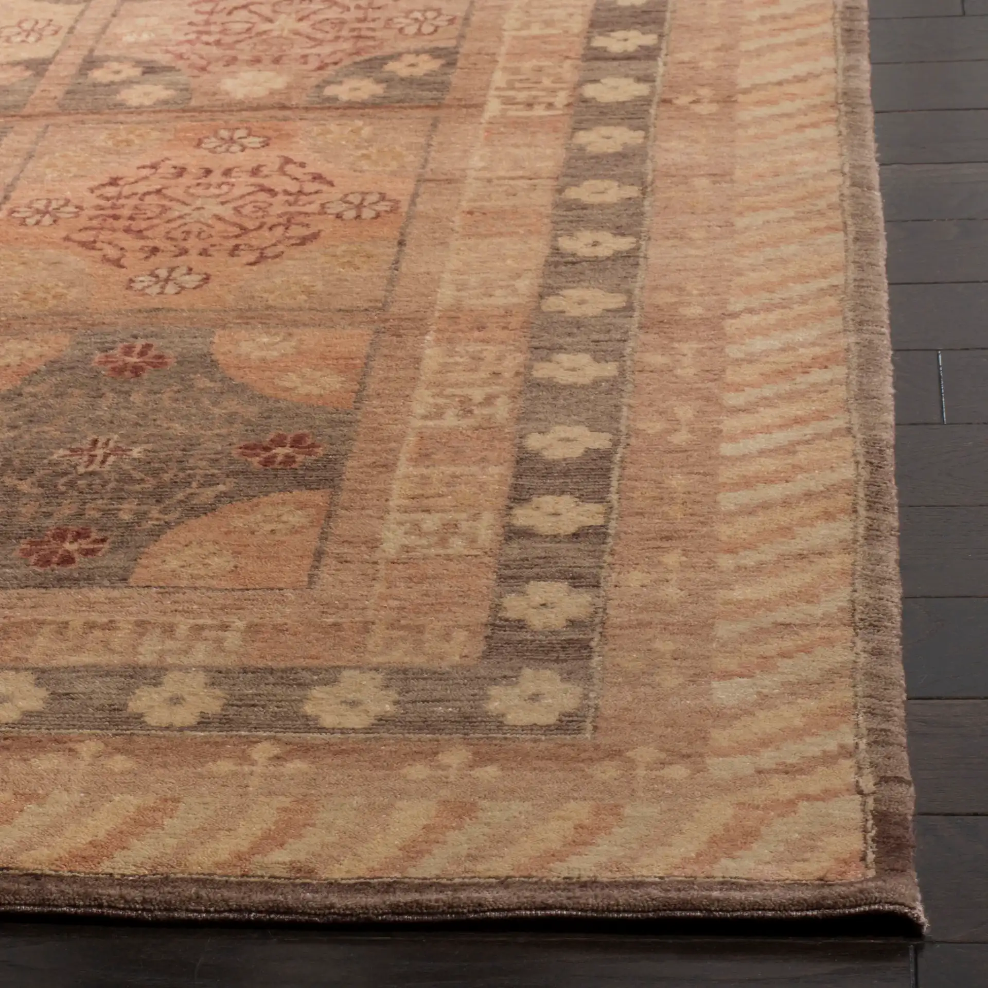 Marrakesh Panel Wool Rug in Gold / Tan in a styled room