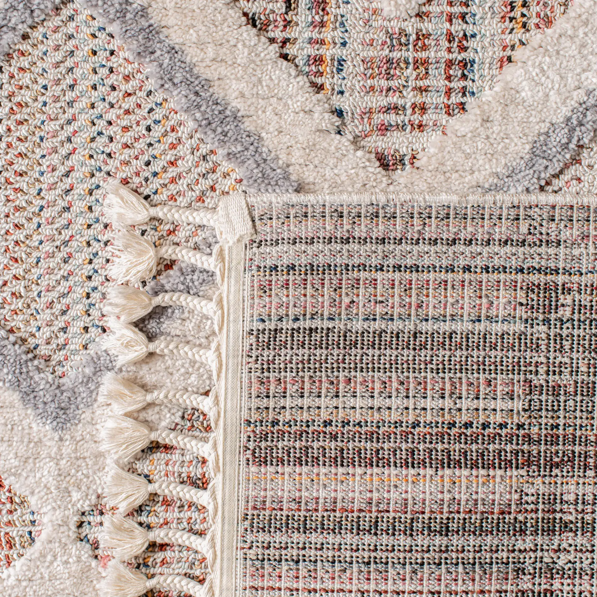 Marrakesh Diamond Grid Rug in Gray / Multicolor in a styled room