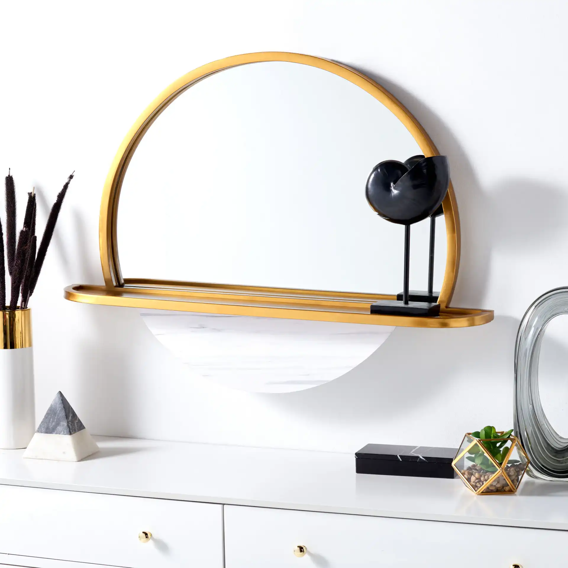 Tsarra 35" Mirror in Gold / White in a styled room