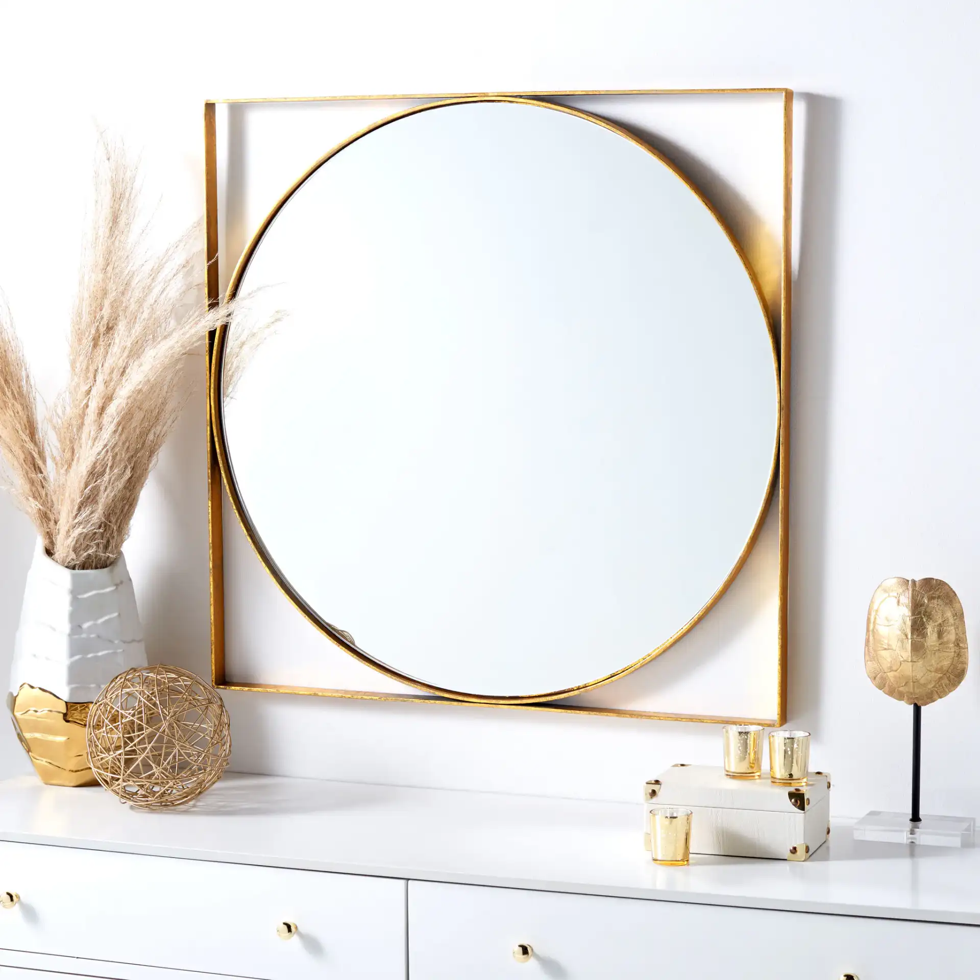 Perrin 32" Mirror in Gold in a styled room