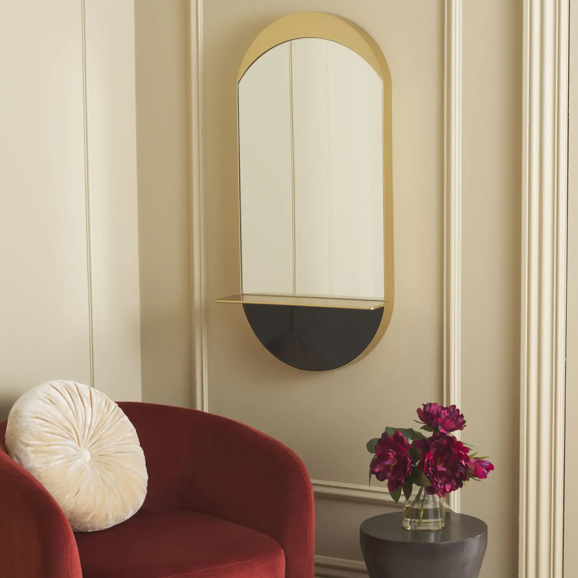 Wessley 18.25" Mirror in Gold in a styled room