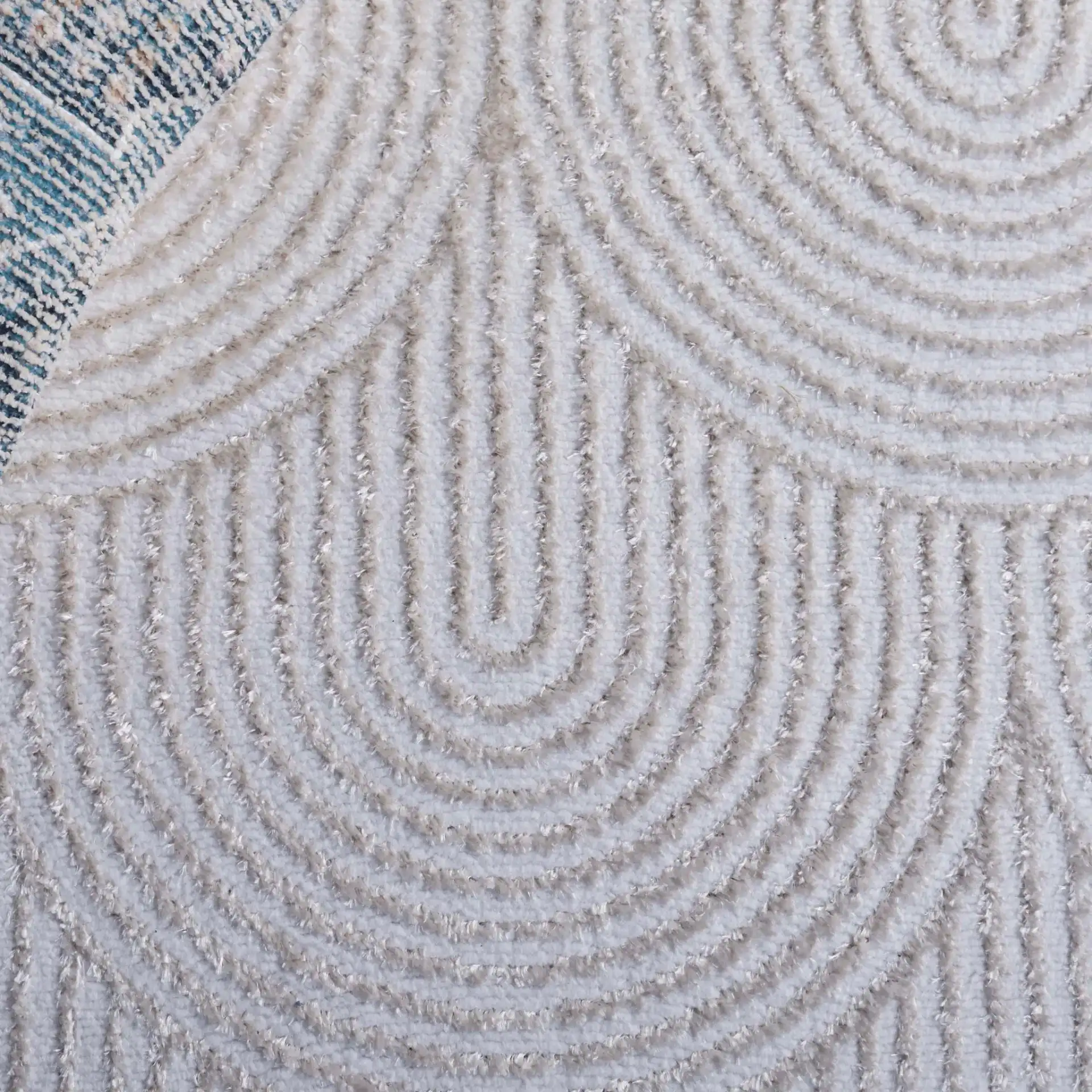 Maya Concentric Arch Rug in Ivory / Beige in a styled room