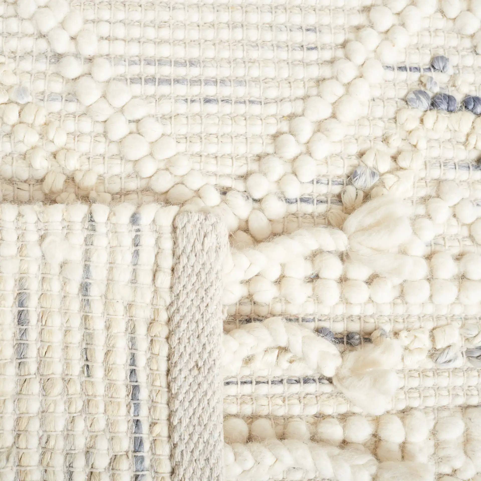 Natura Diamond Banded Hand-Loomed Rug in Ivory / Gray in a styled room