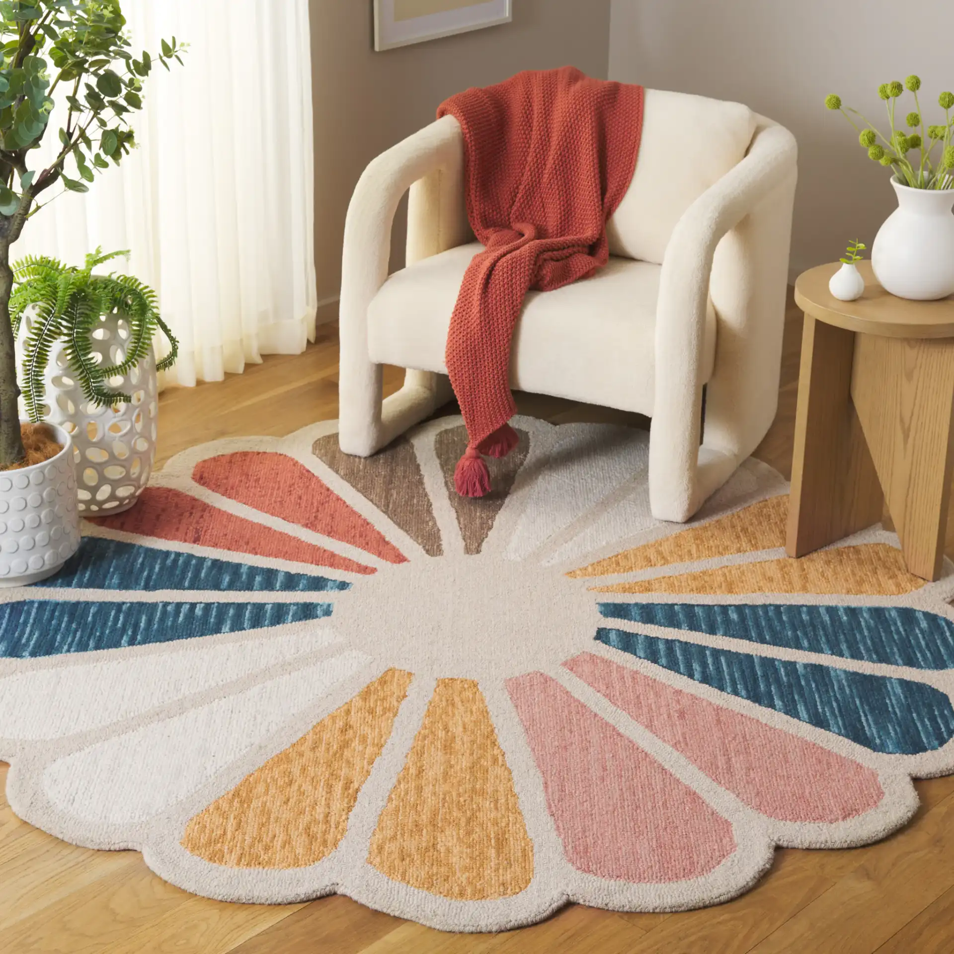 Novelty Flower Blossom Hand-Tufted Wool Rug in Beige / Blue in a styled room