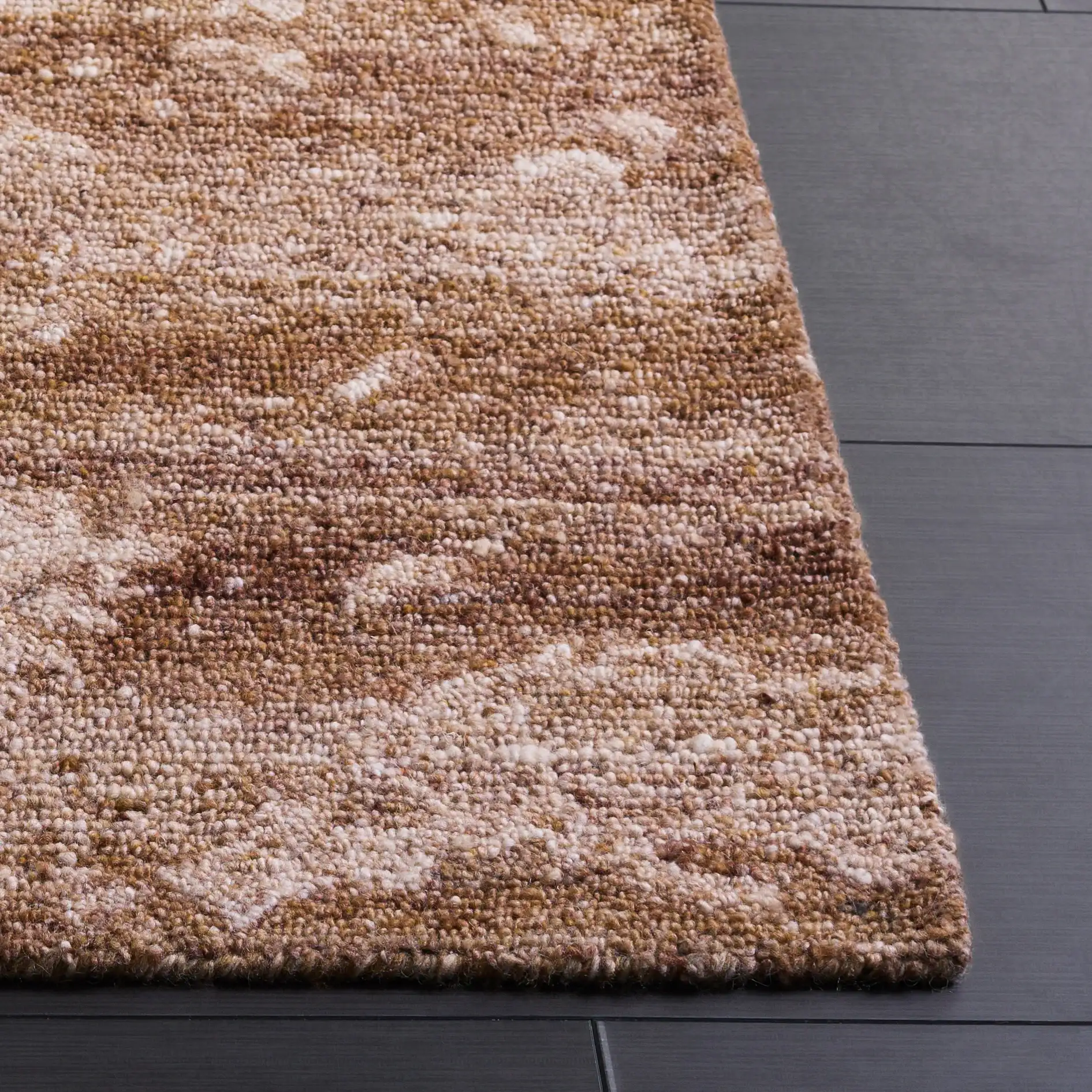 Oakwood Abstract Mottled Hand-Tufted Wool Rug in Natural / Brown in a styled room