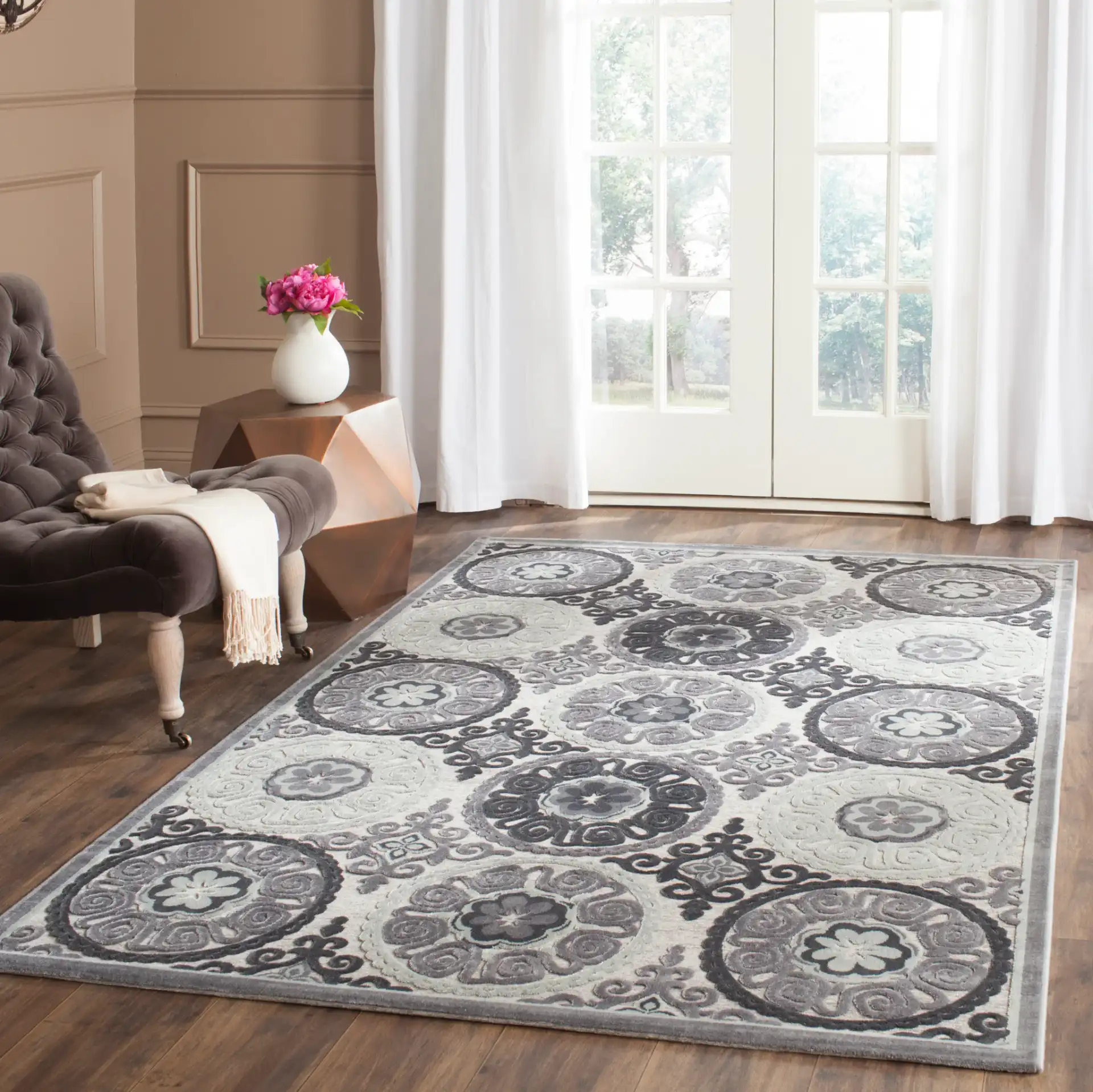 Paradise Circular Medallion Rug in Light Gray / Dark Gray in a styled room