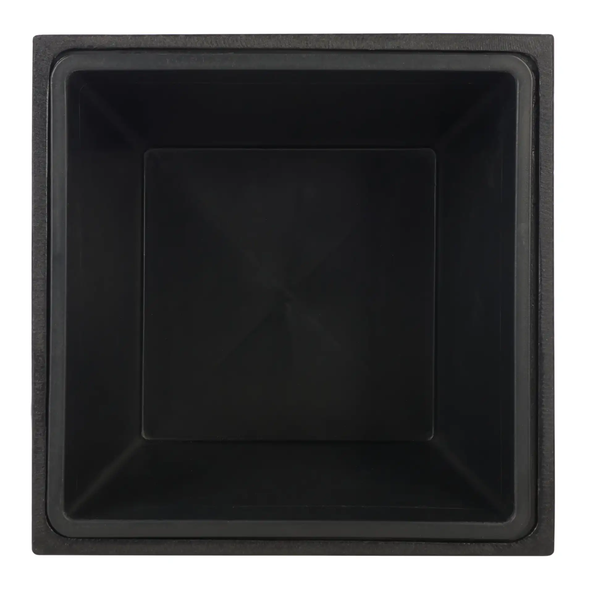 Kendri Planter in Black, detail view