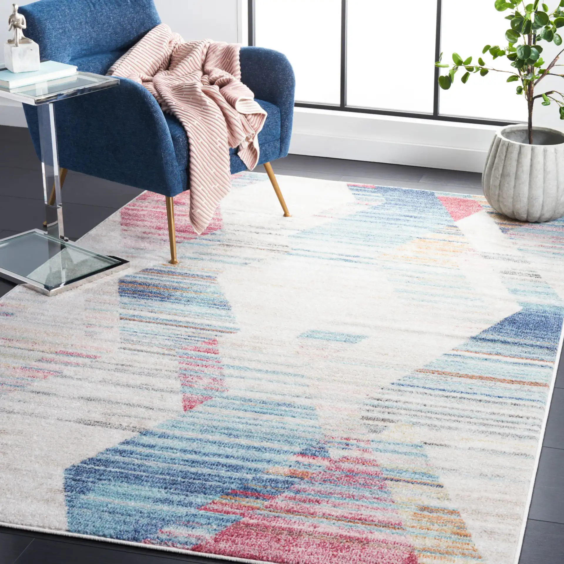 Phoenix Striated Diamond Rug in Ivory / Blue in a styled room