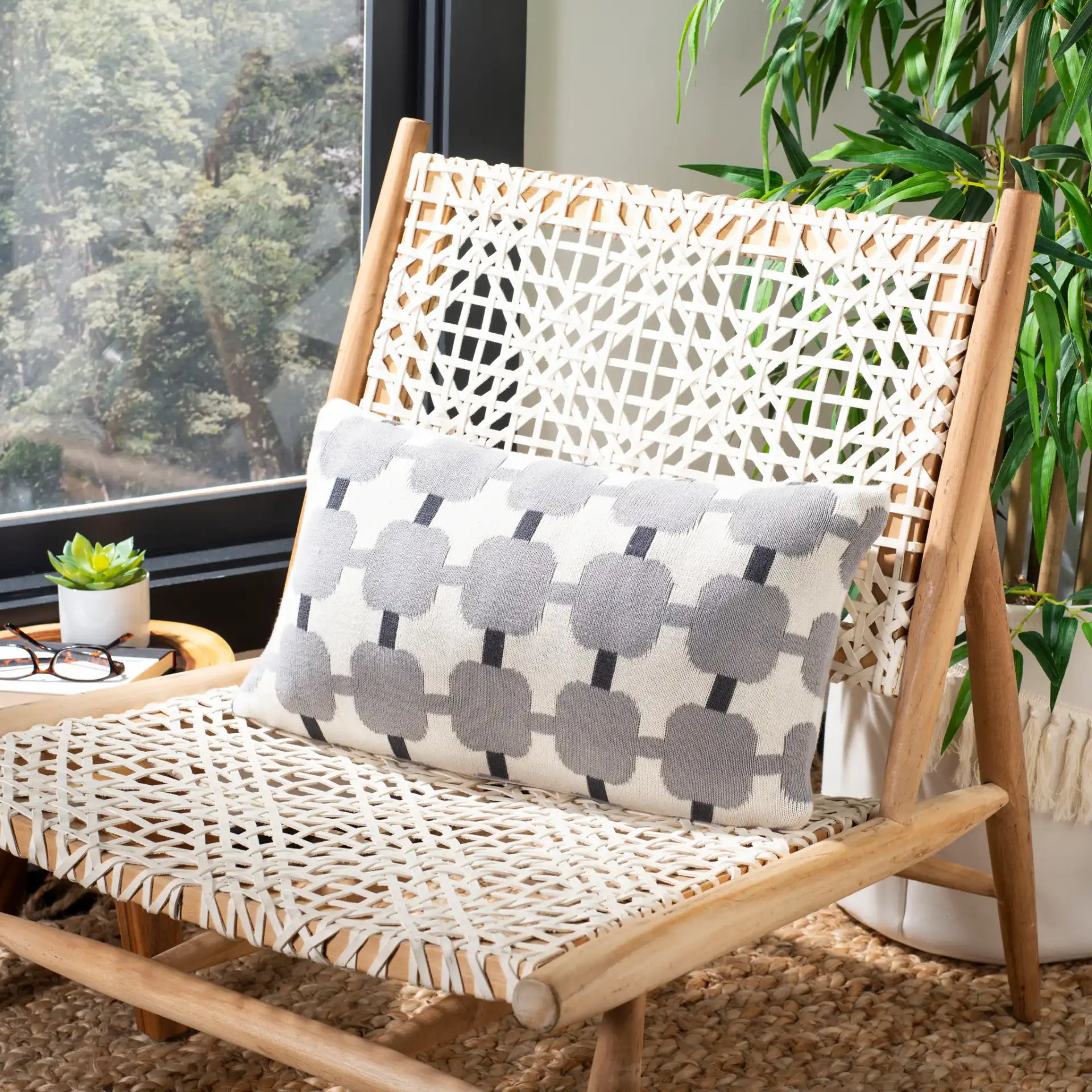 Retro Square Pillow in Light Gray / Dark Gray, detail view