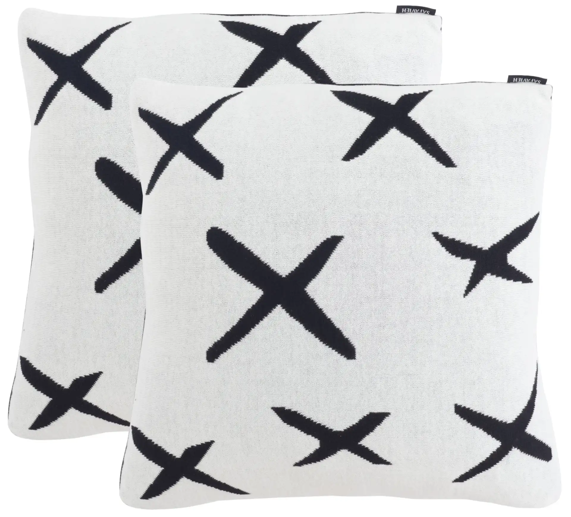 Cantil Pillow (Set Of 2) in Black / Ivory, detail view