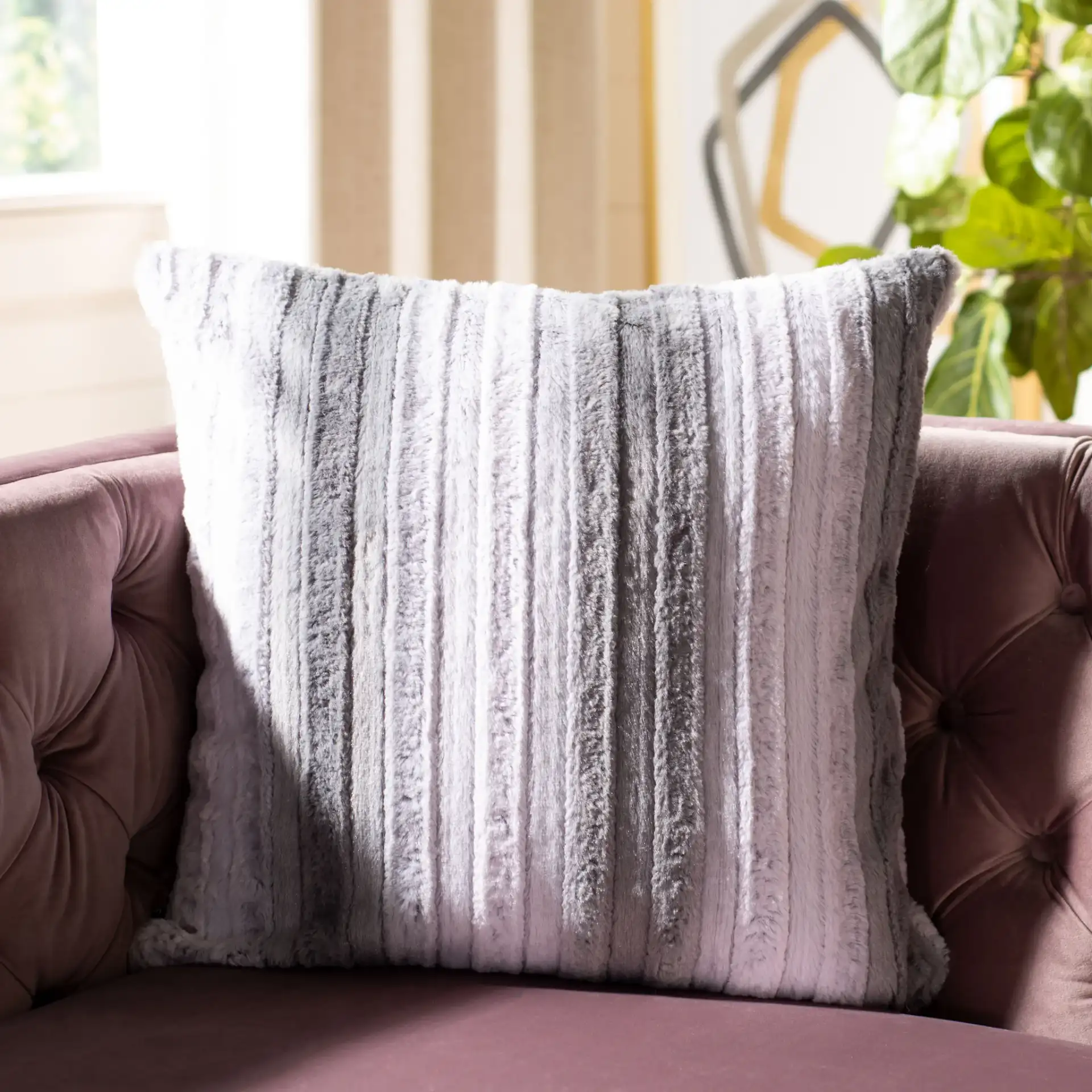 Elian Pillow in Gray / White in a styled room