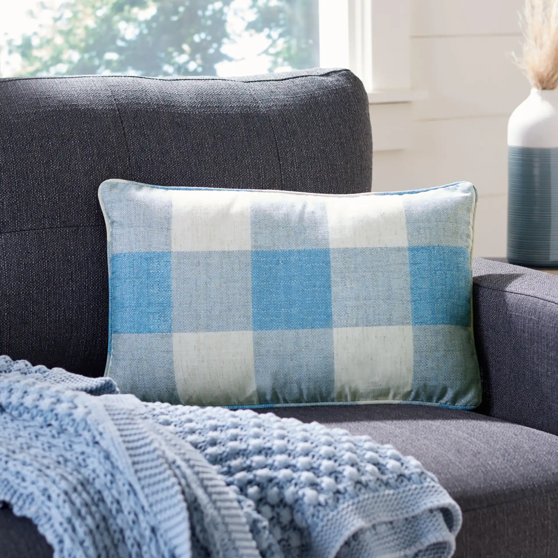 Fernla Pillow in Blue / White in a styled room