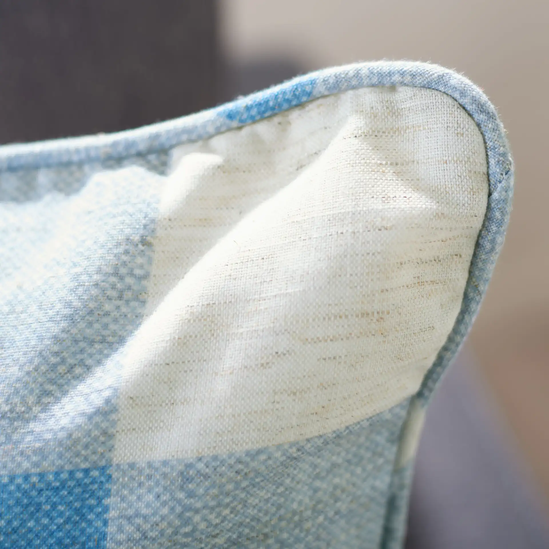Fernla Pillow in Blue / White in a styled room