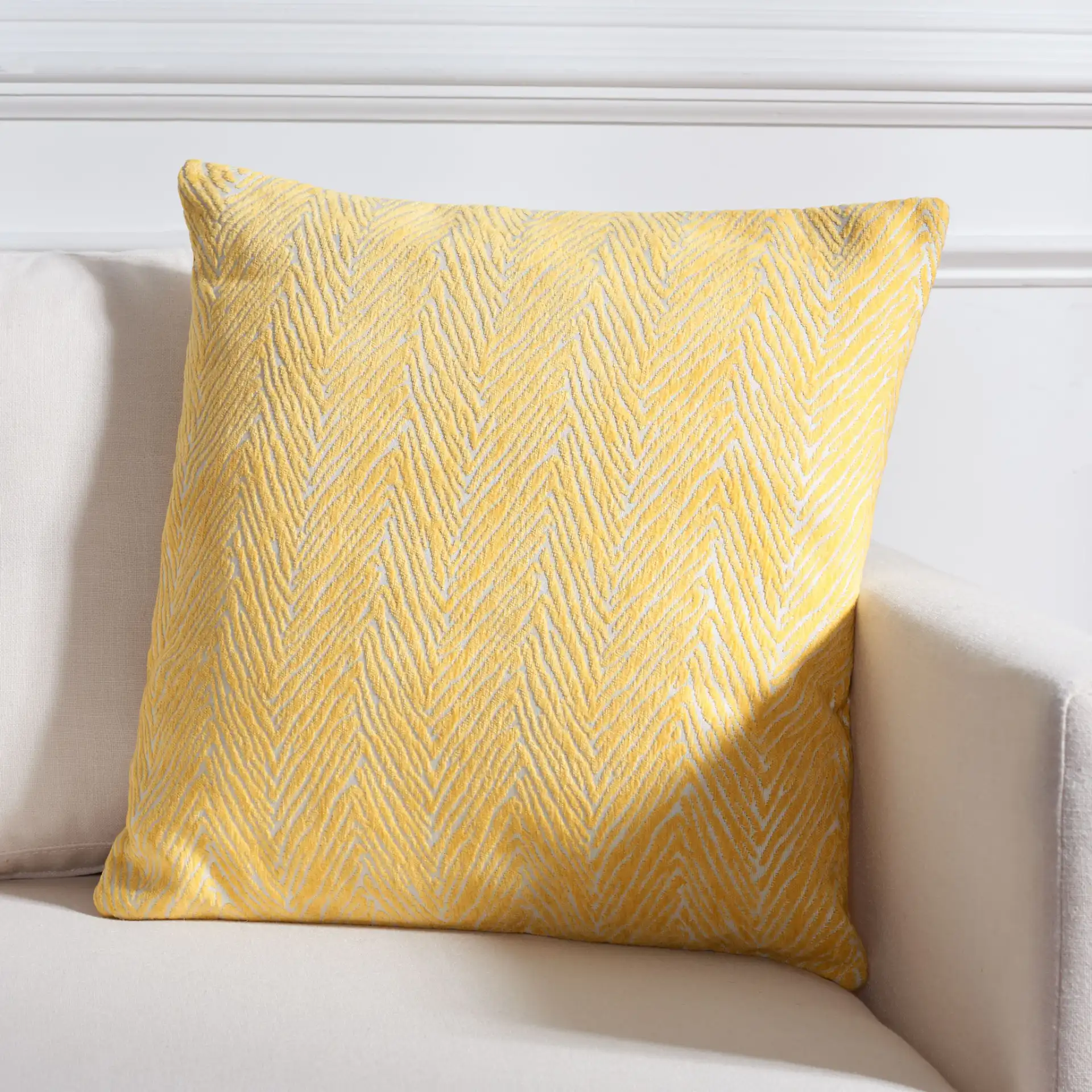 Brylie Pillow in Blue / White in a styled room