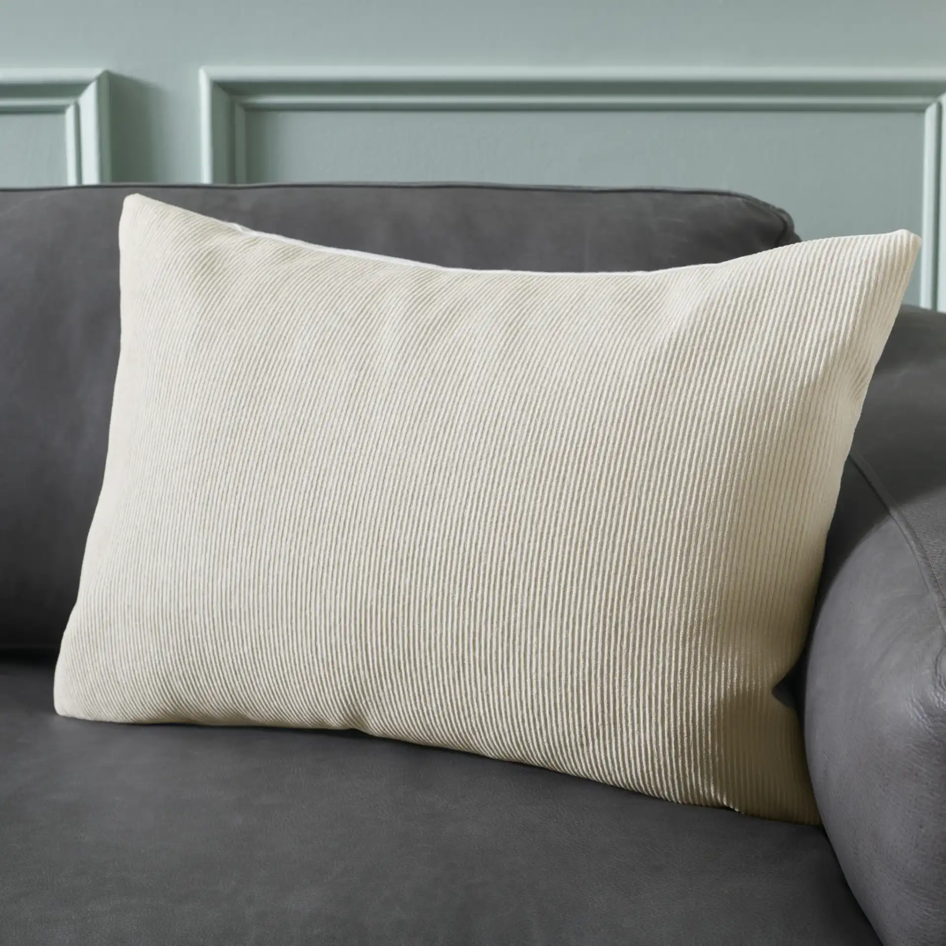 Airie Lumbar Pillow in Ivory