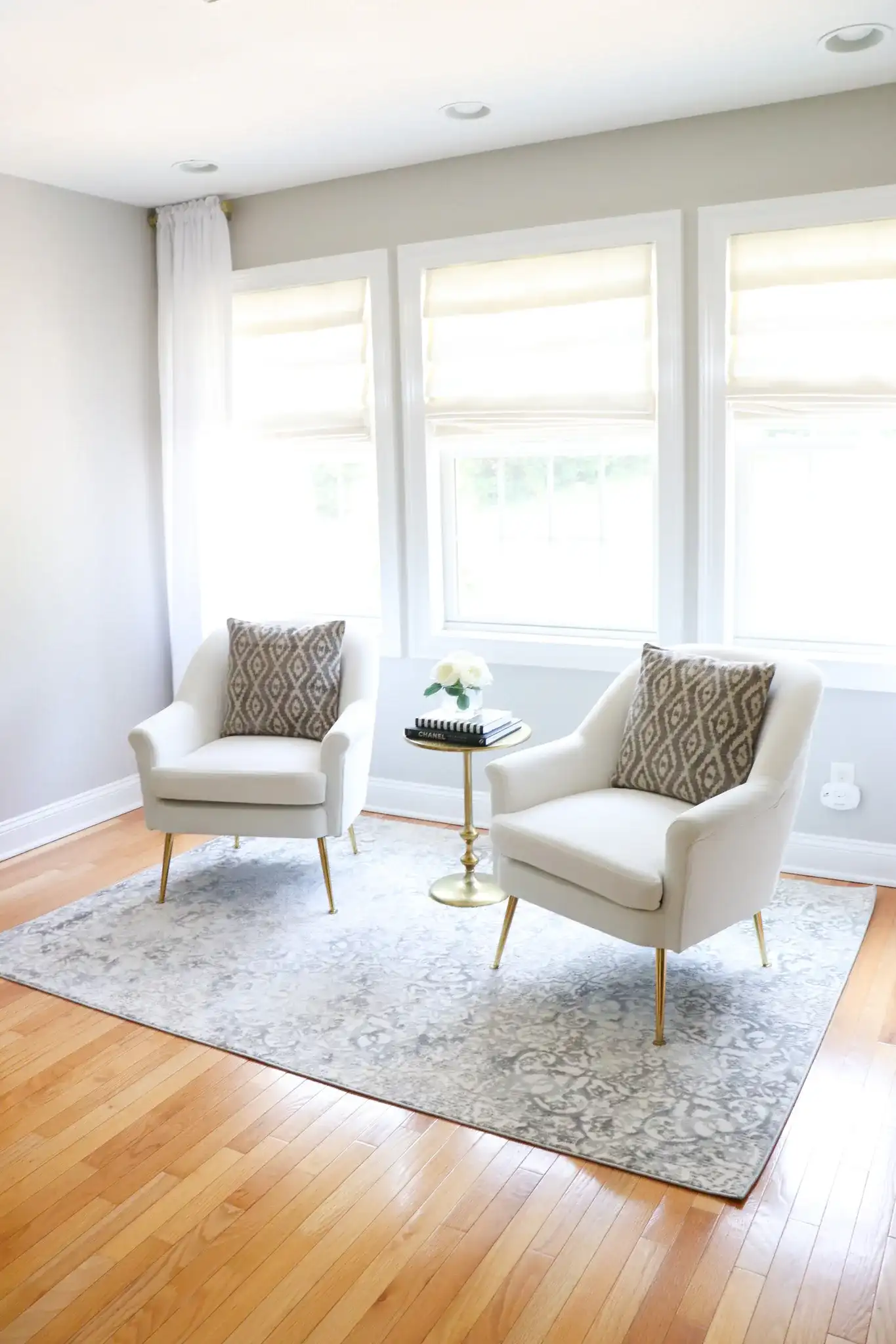 Benzon Pillow in Beige / Cream in a styled room