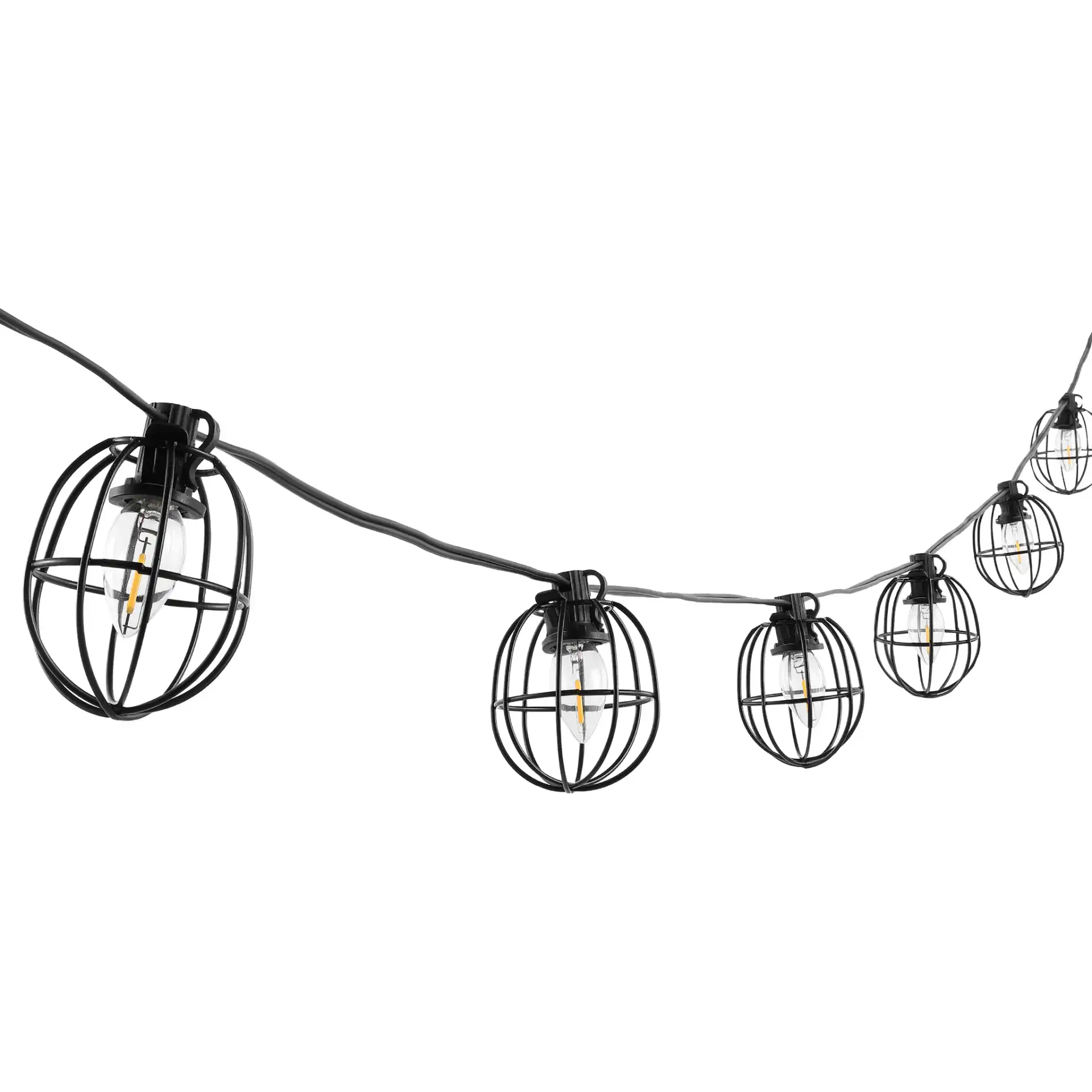 Garnet Led Outdoor String Light in Black, detail view