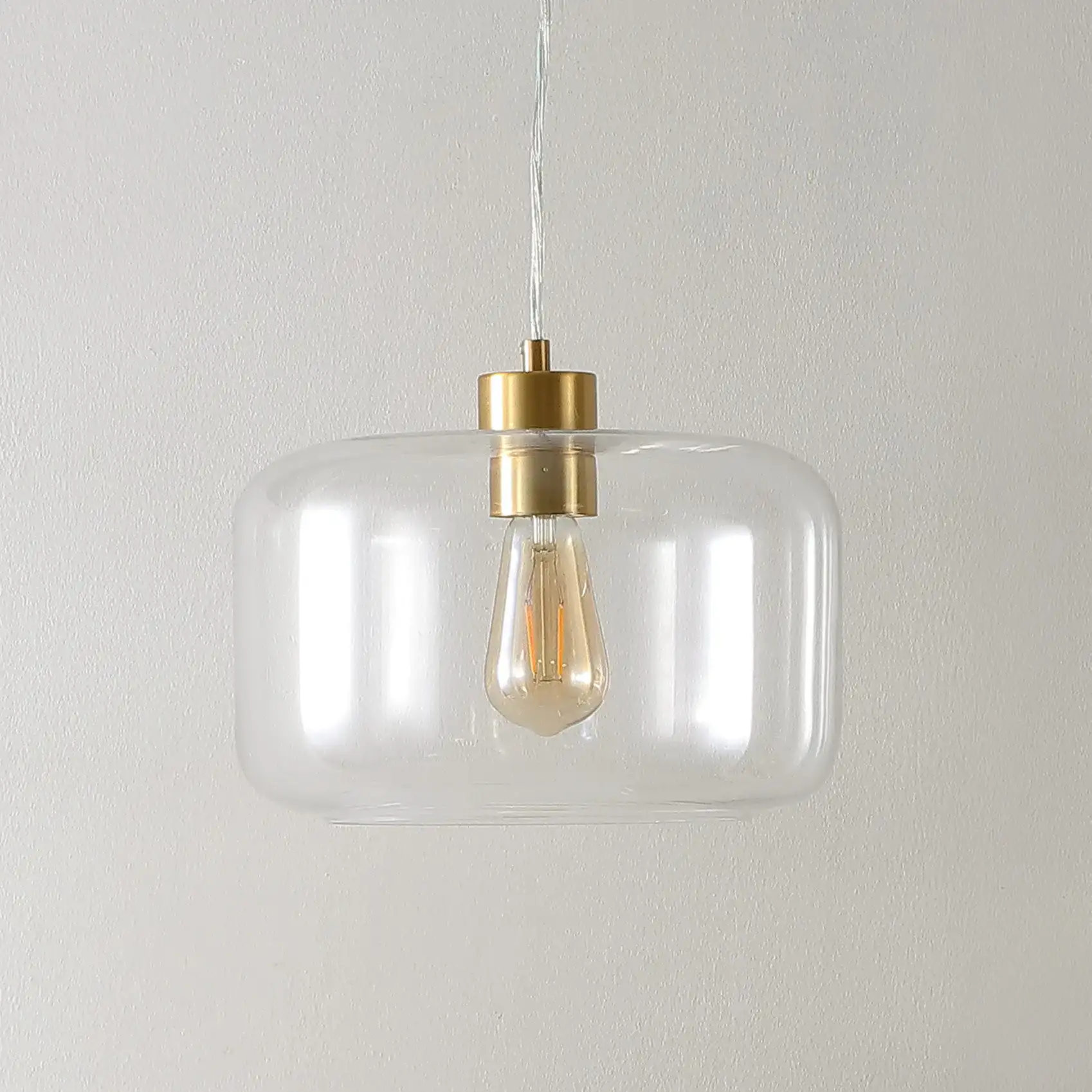 Warden Pendant in Gold / Clear, detail view