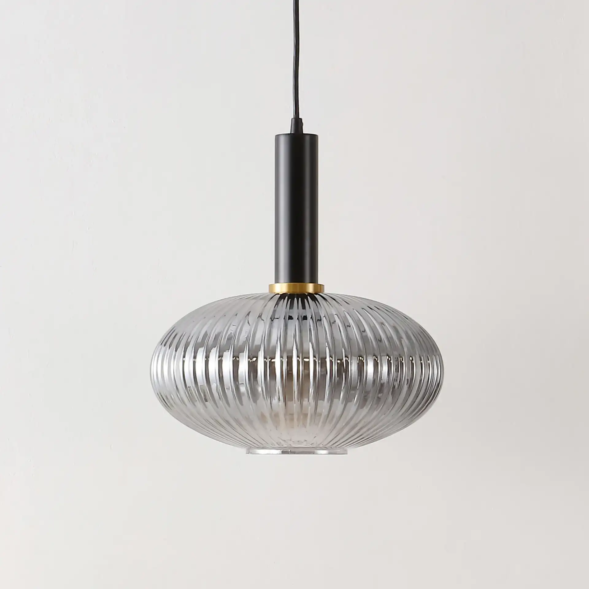 Zeon Pendant in Smoke Gray / Black, detail view