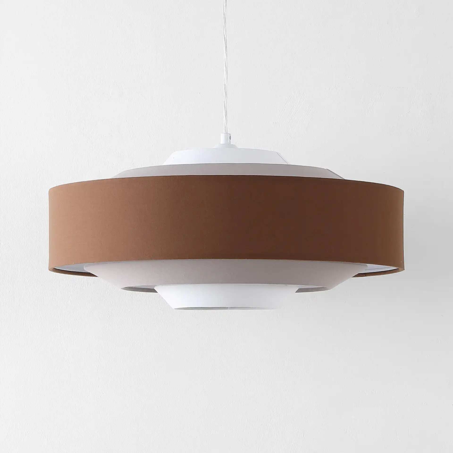 Collelo Pendant in Brown / Beige, detail view
