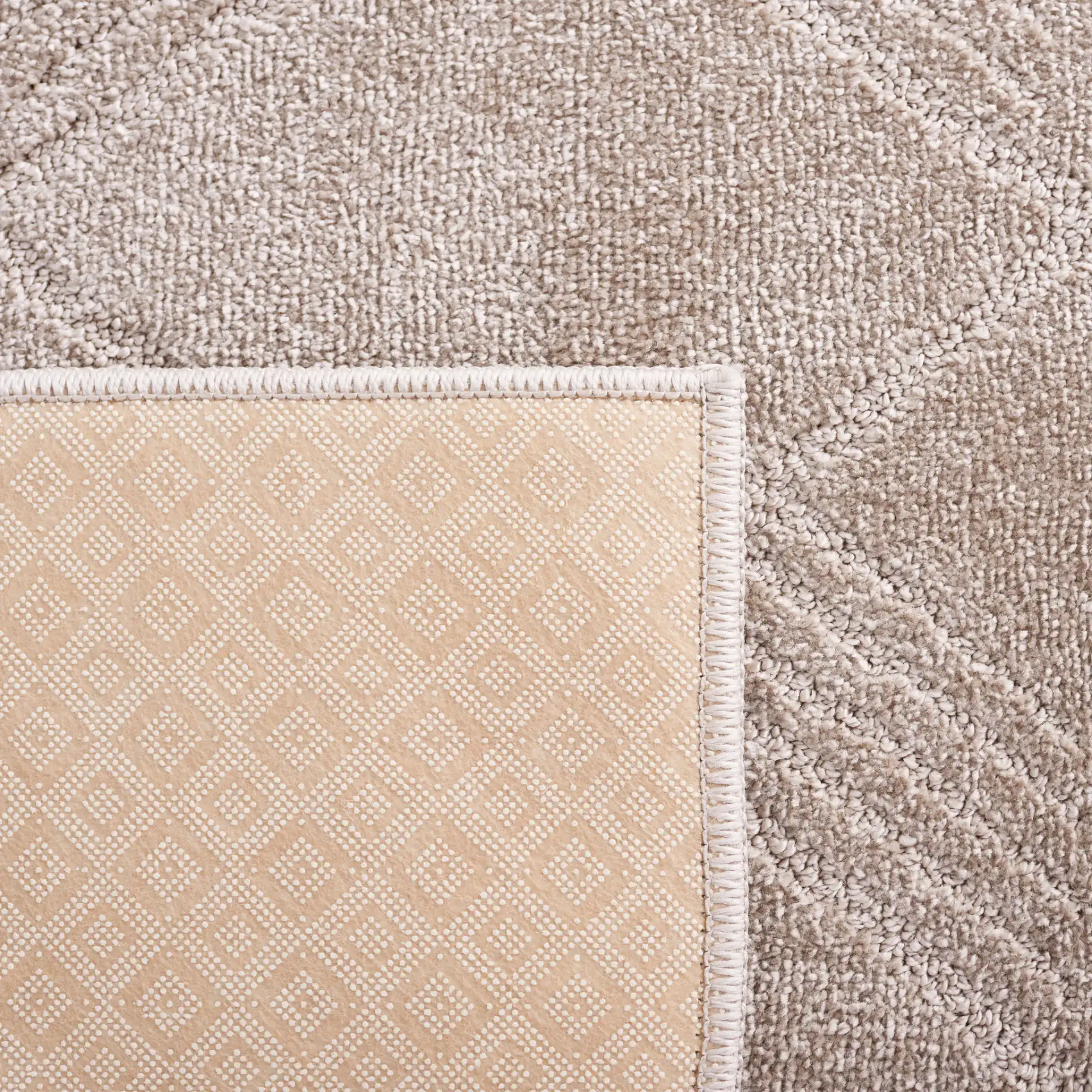 Pattern & Solid Pattern And Solid Diamond Grid Rug in Beige in a styled room