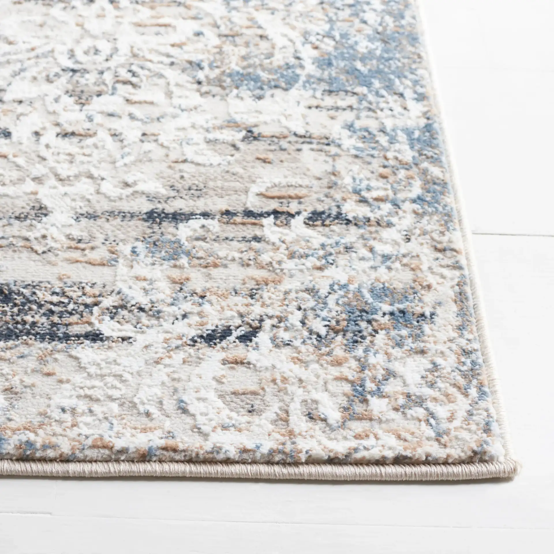 Parker Transitional Vintaged Damask Rug in Taupe / Ivory Gray in a styled room