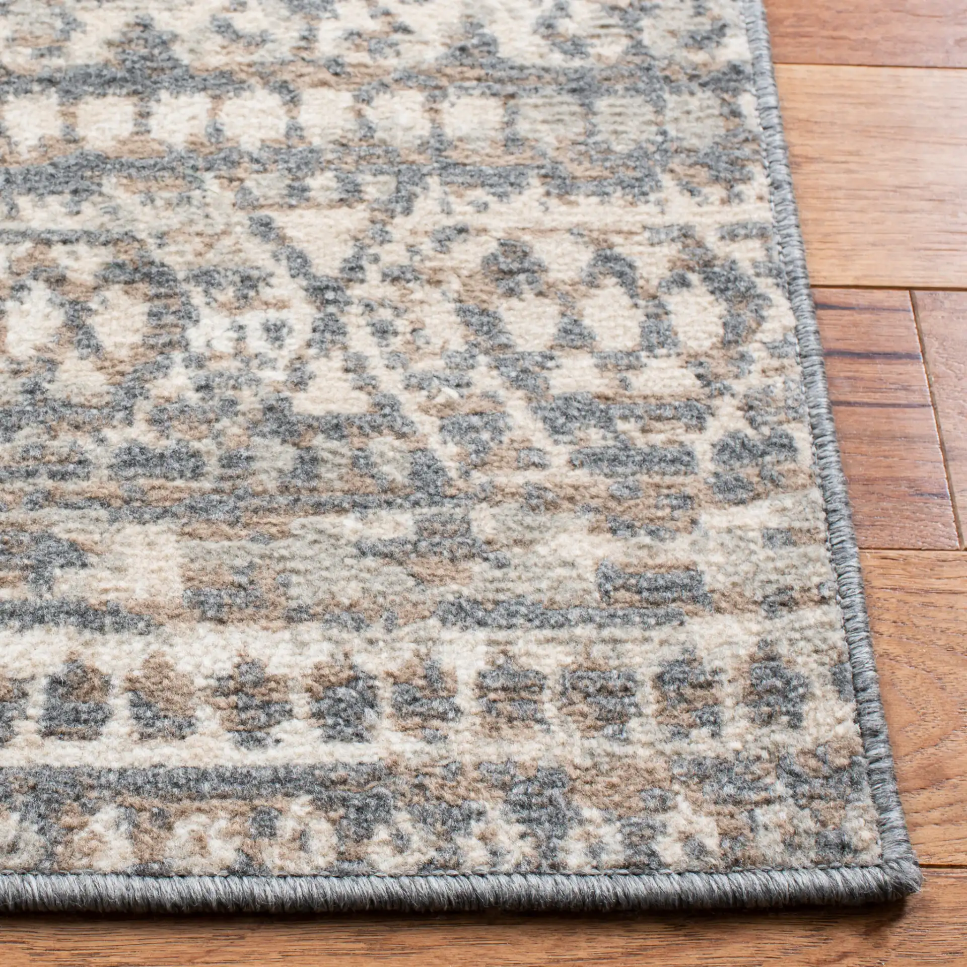 Pyramid Tribal Hexagon Rug in Ivory / Charcoal in a styled room